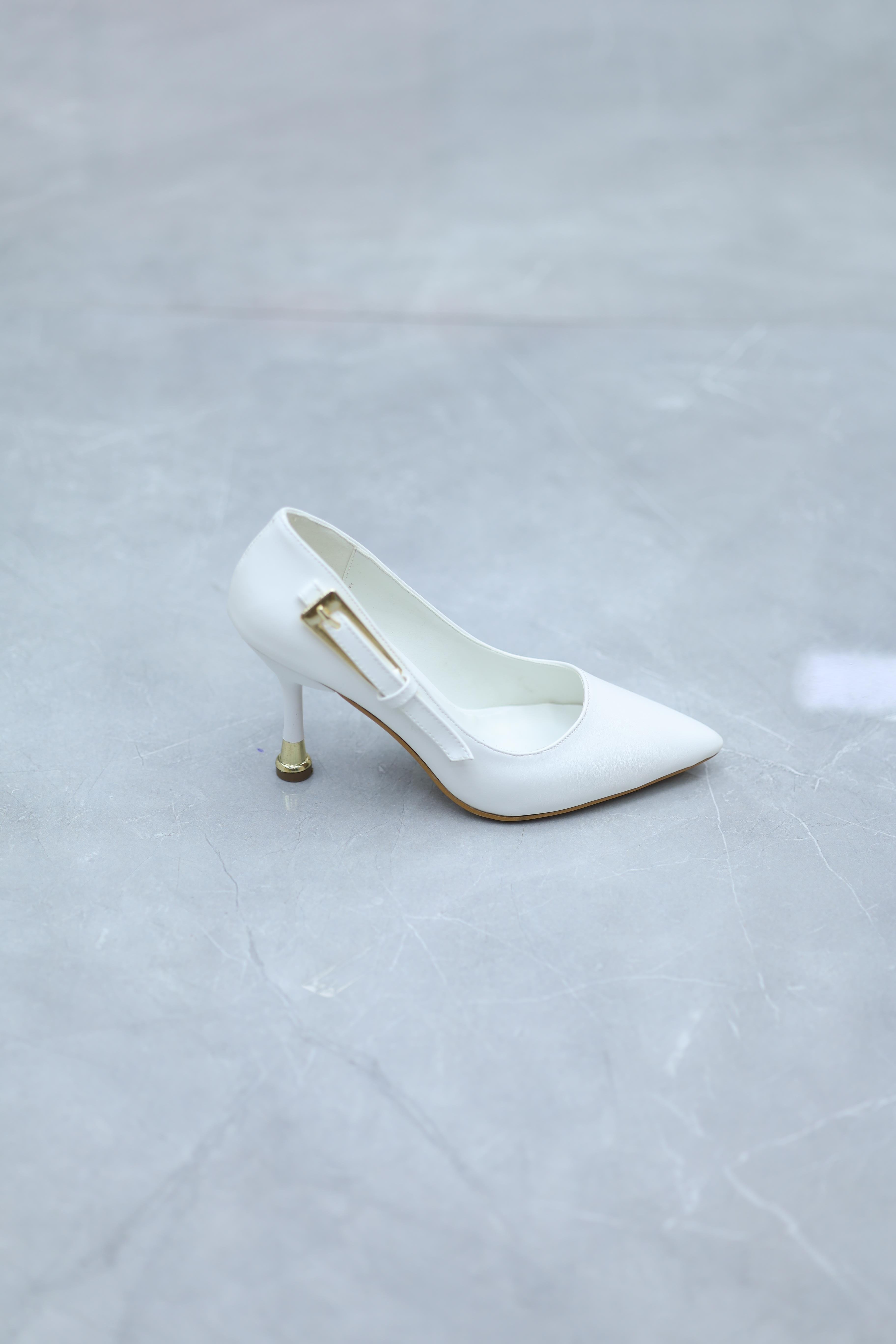 Beyaz Renk Galvaniz Topuk Stiletto