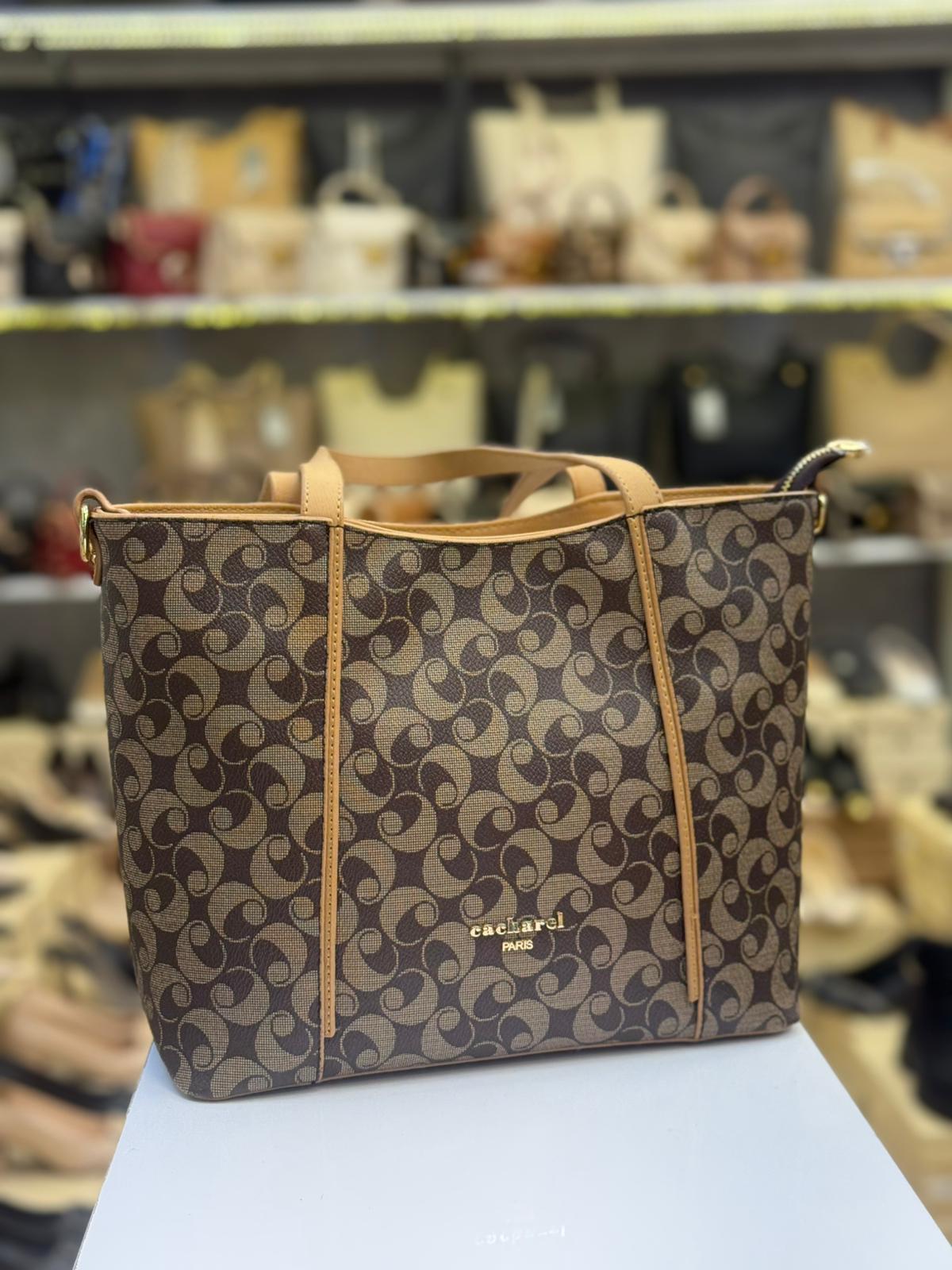 Cacharel Paris Uzun Çapraz Askılı El & Omuz Çantası Kahve