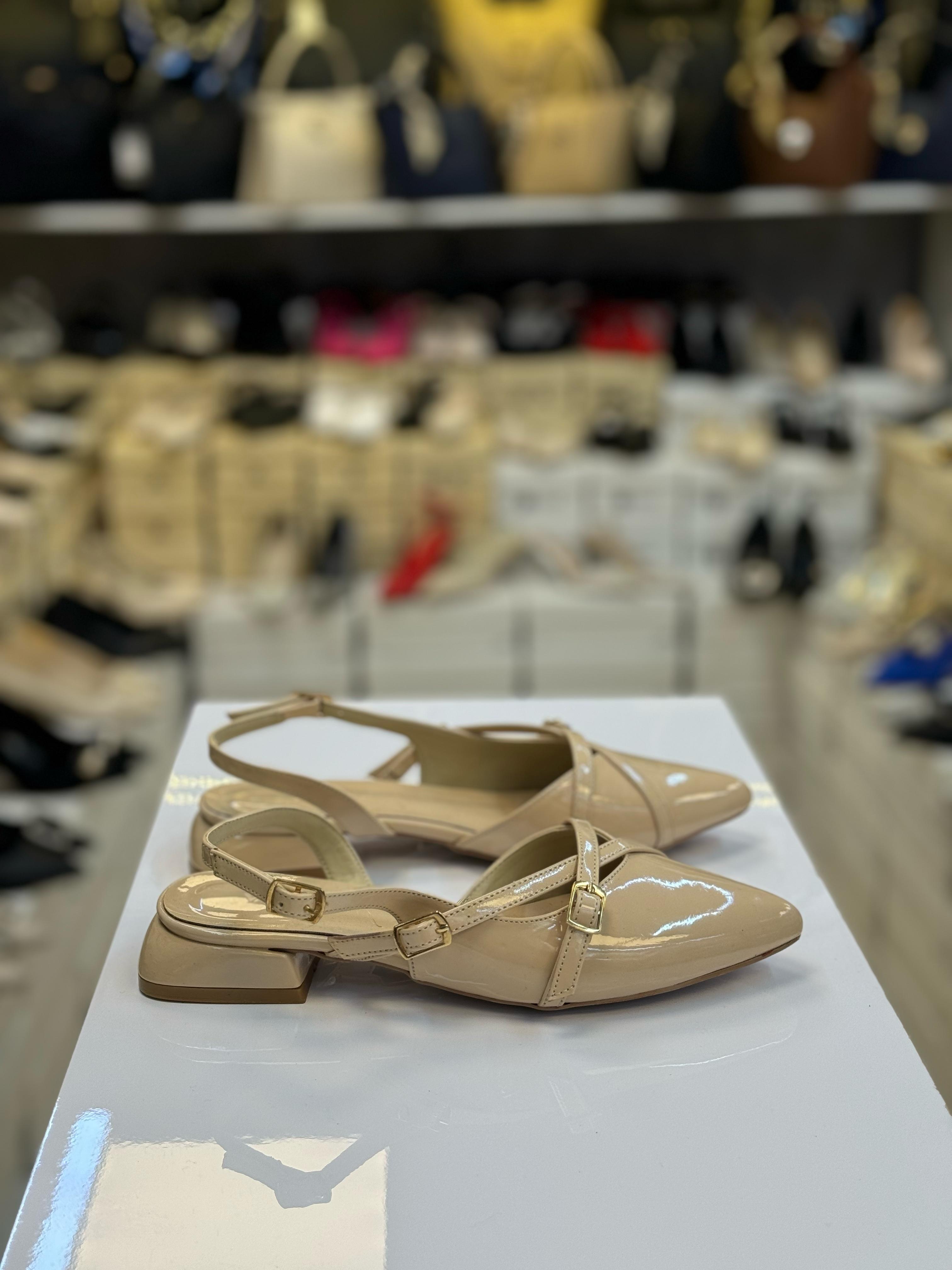 Çift Baretli Ten Rugan Babet