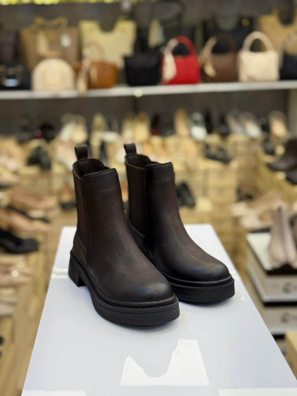 Çift Tarafı Lastikli Termo Taban Bot