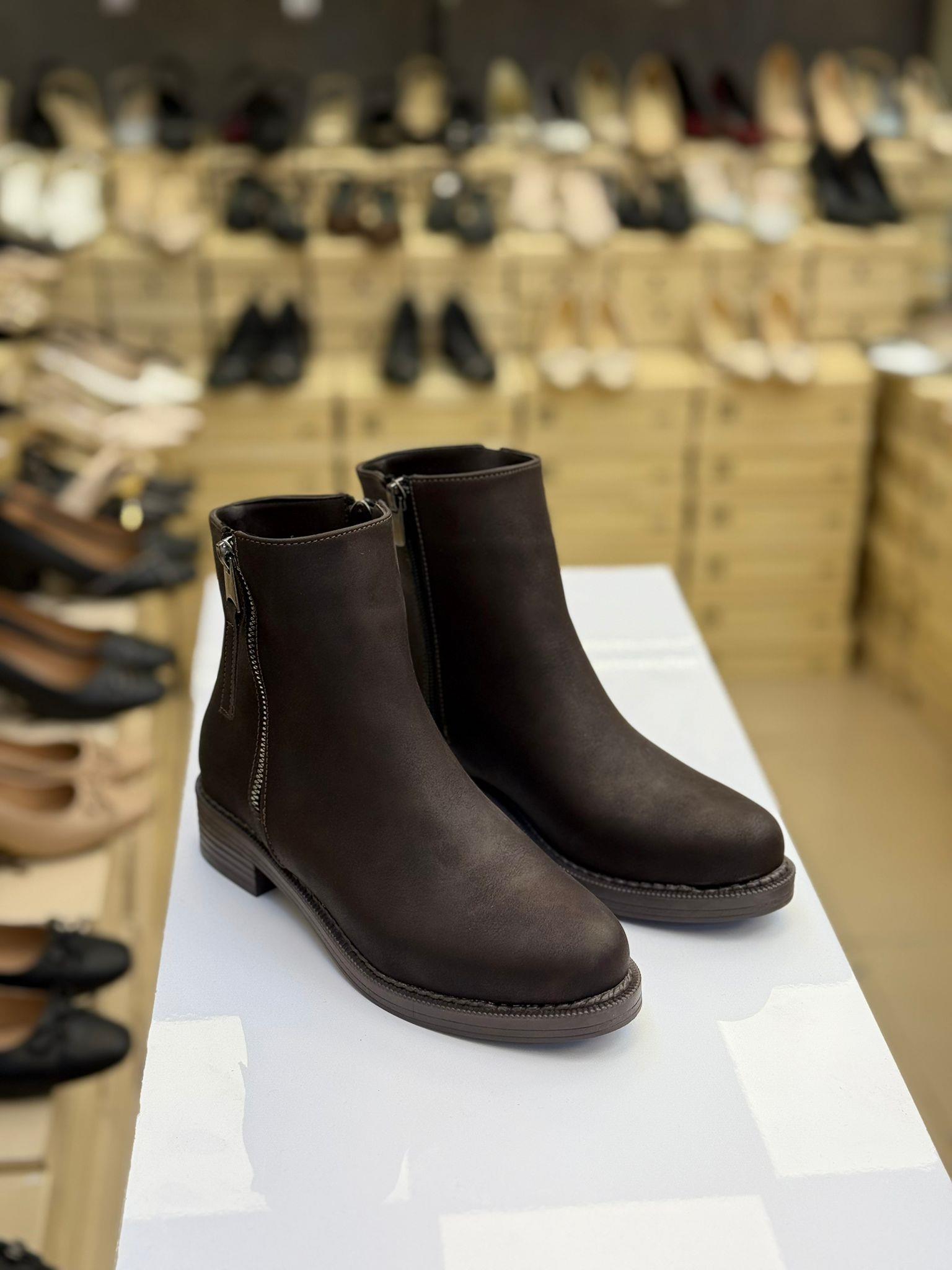 Fermuarlı Düz Taban Kaymaz Bot Acı Kahve CC08-KHV