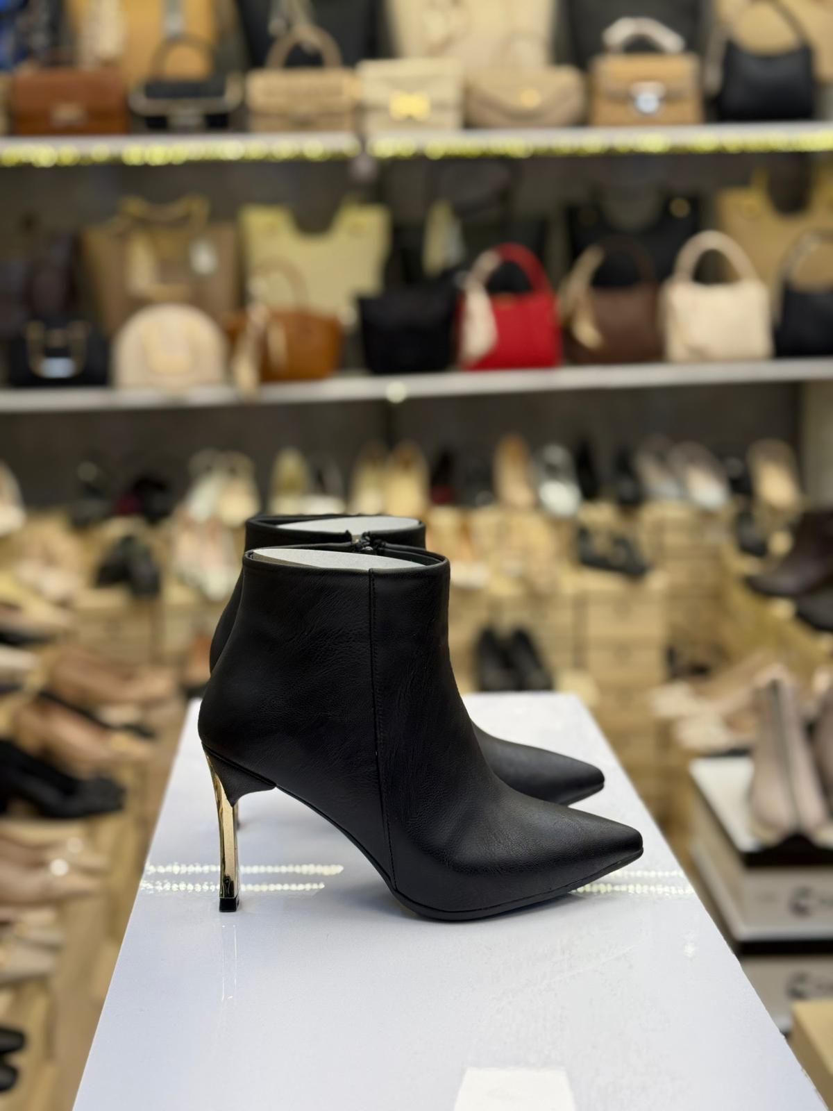 Gold Topuklu Fermuarlı Bot