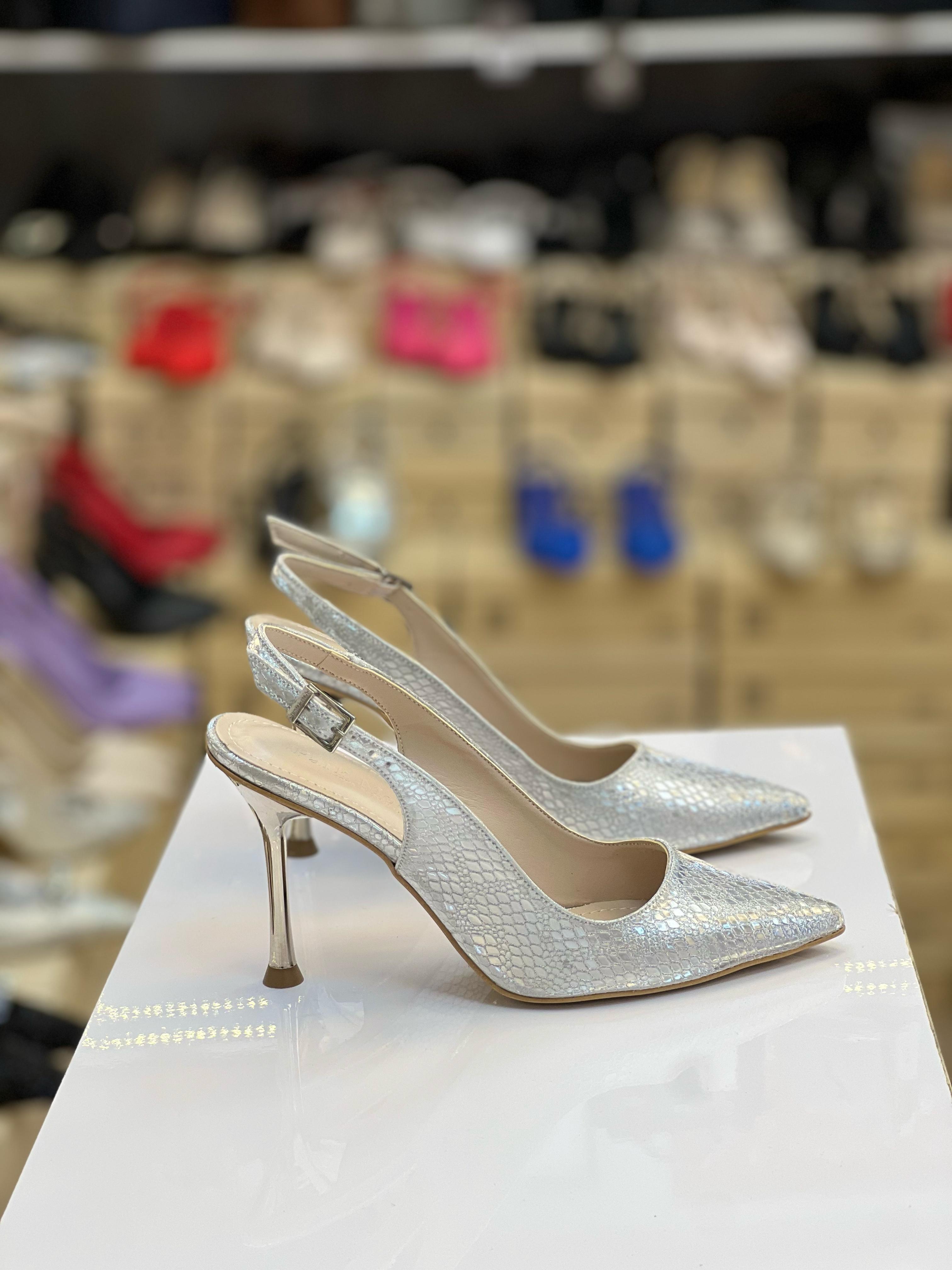 Gümüş Desenli Arkası Açık Topuklu Stiletto