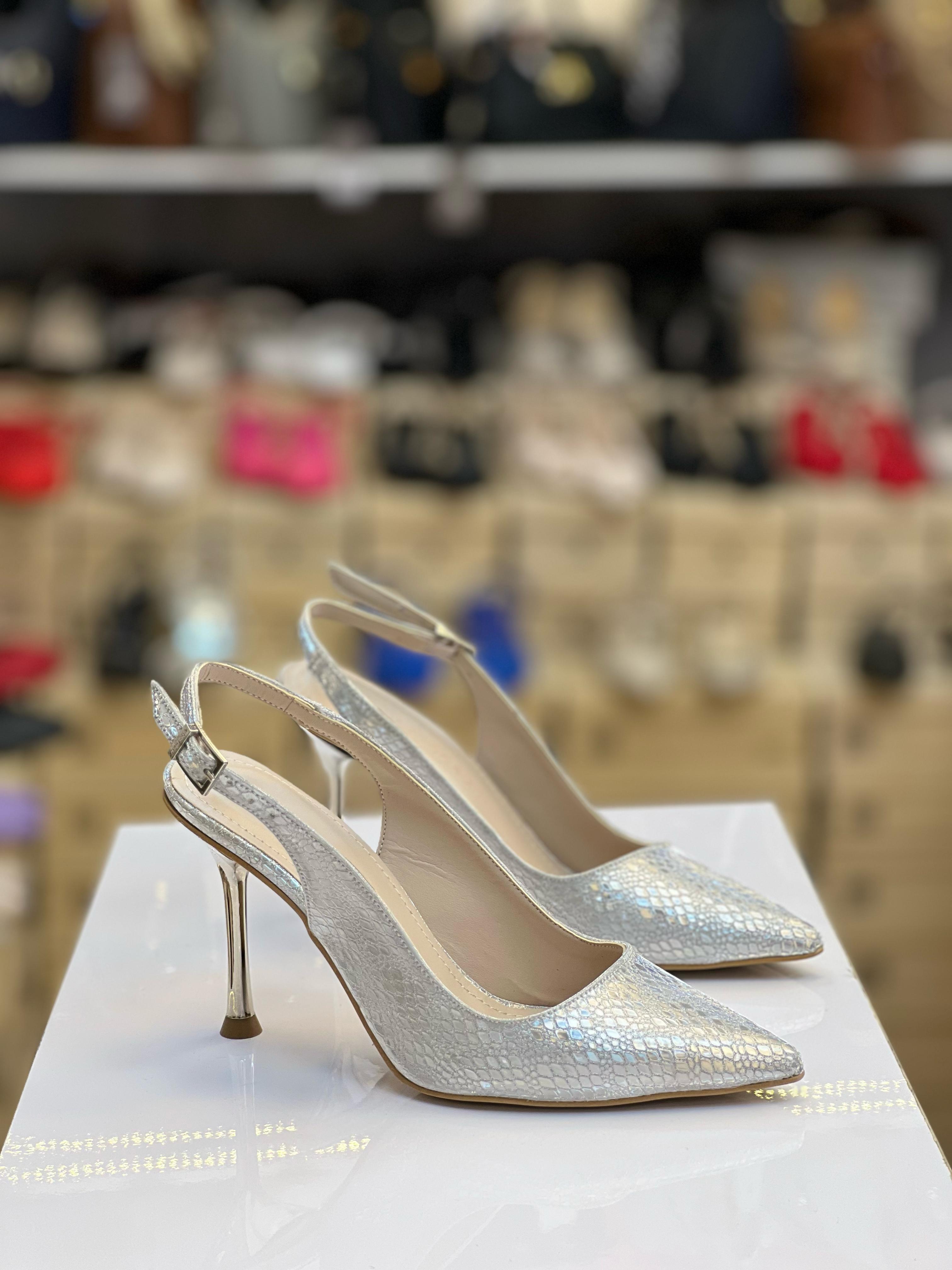 Gümüş Desenli Arkası Açık Topuklu Stiletto