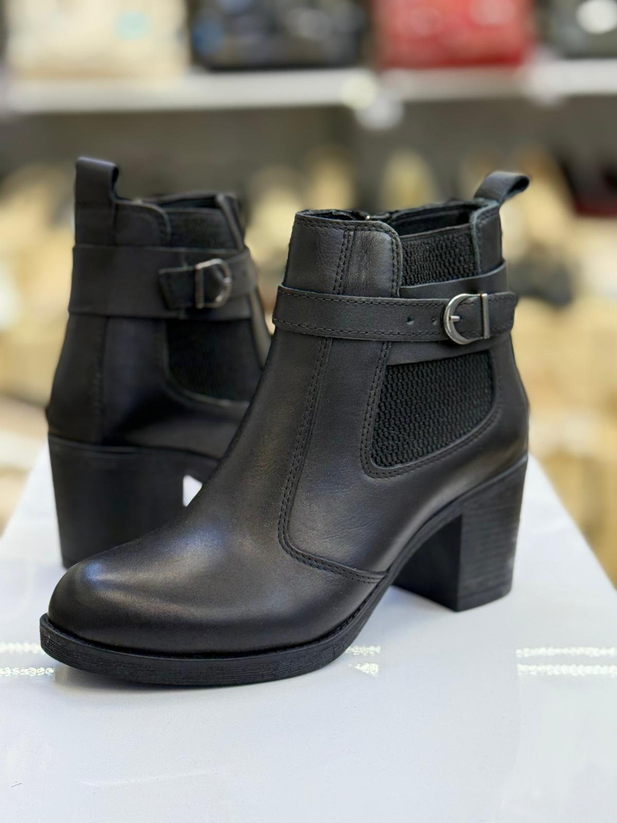 Hakiki Deri Siyah Topuklu Rahat Kadın Bot