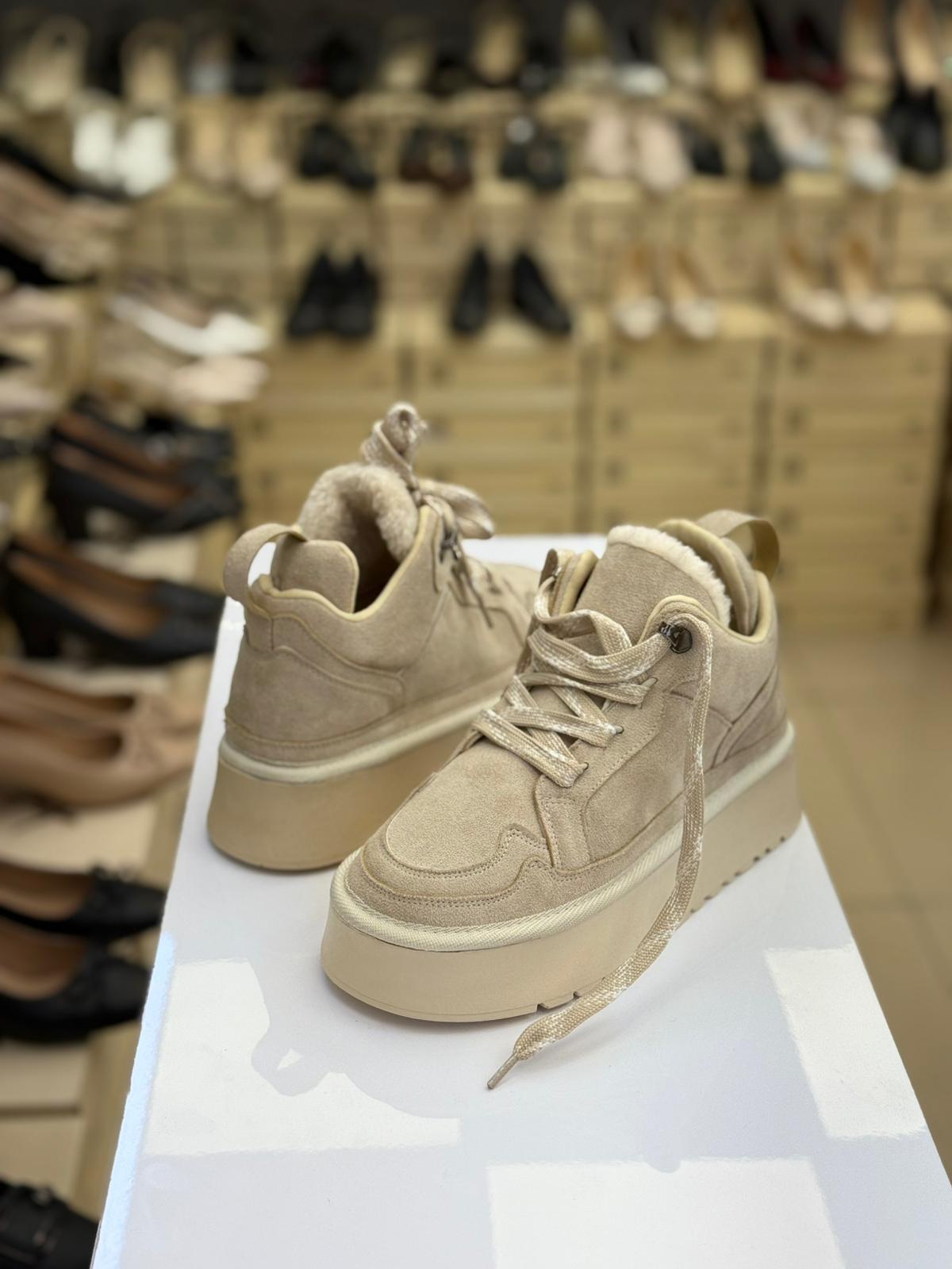 İçi Kürklü Kalın Taban Bağcıklı Bot FL-10