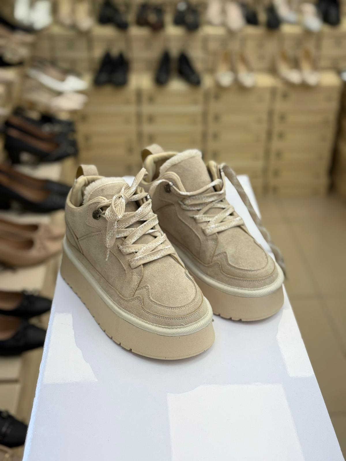 İçi Kürklü Kalın Taban Bağcıklı Bot FL-10