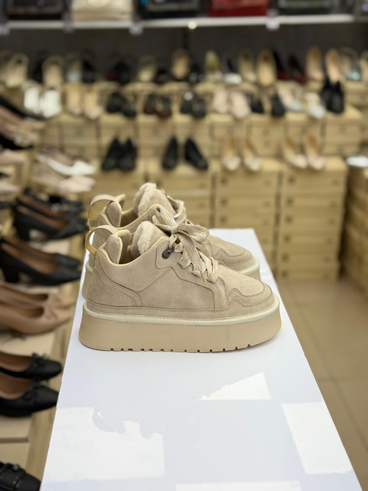 İçi Kürklü Kalın Taban Bağcıklı Bot FL-10