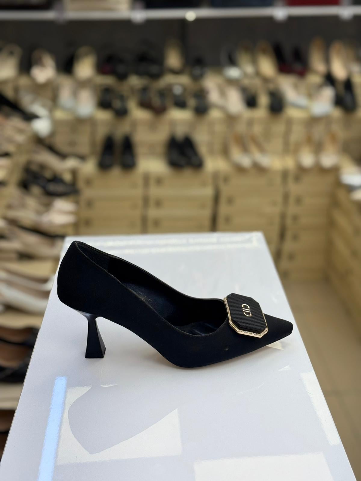 İthal Tokalı Saten Malzeme Stiletto