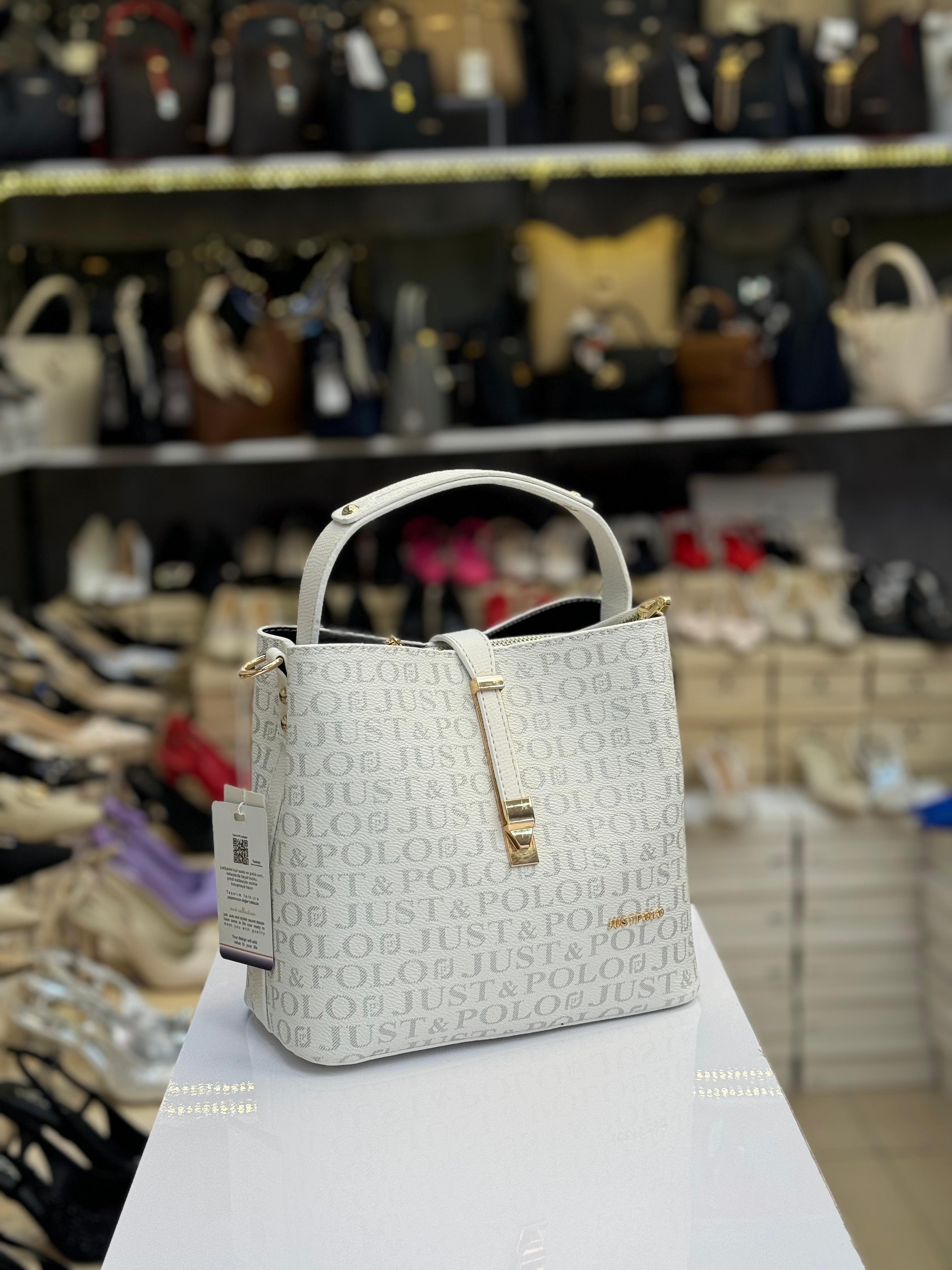 Just Polo Beyaz Kadın Kilit Detaylı Omuz Çantası