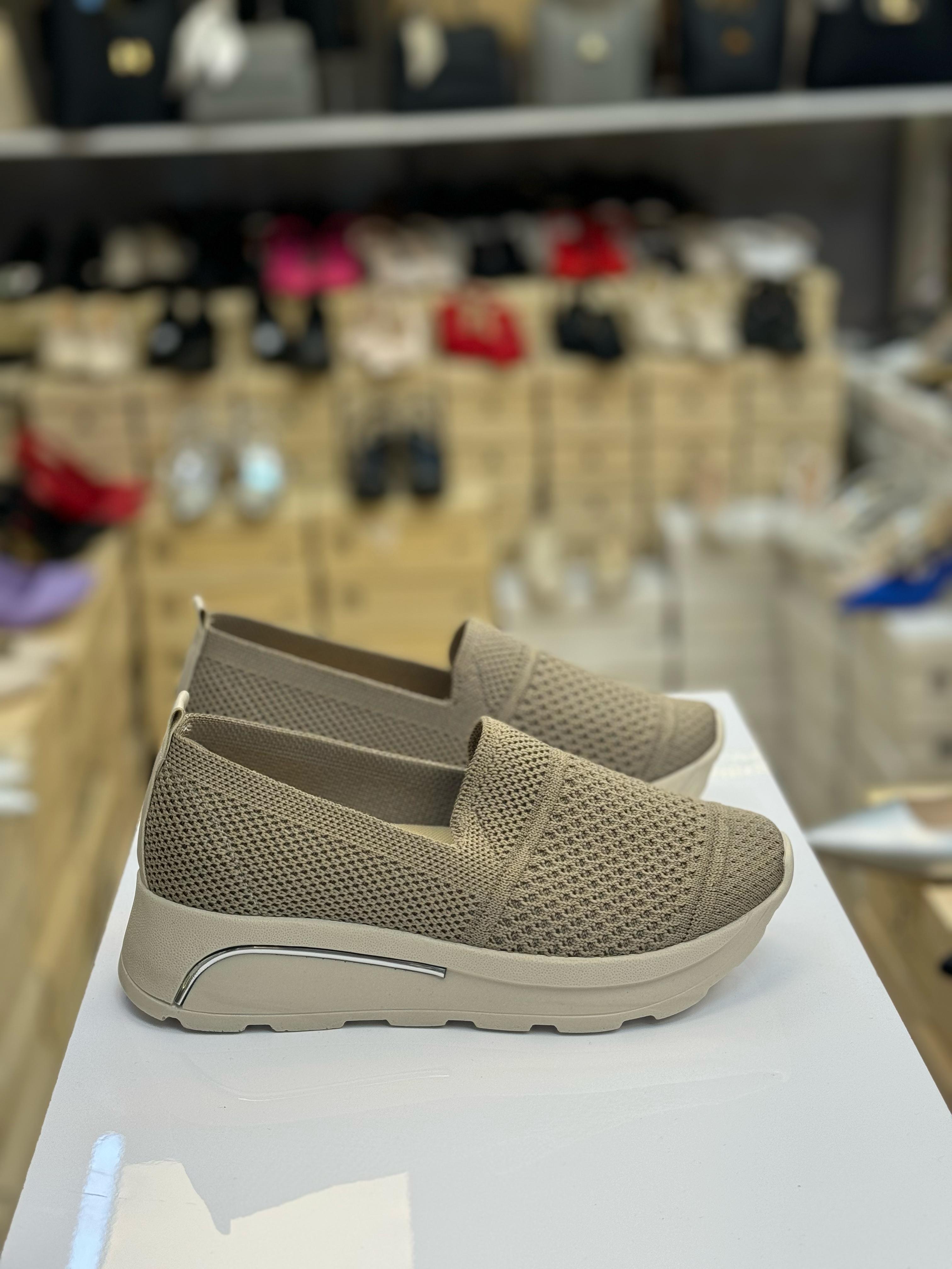 Kadın Full Ortopedik Bağcıksız Triko Spor Ayakkabı – Günlük Rahat Model