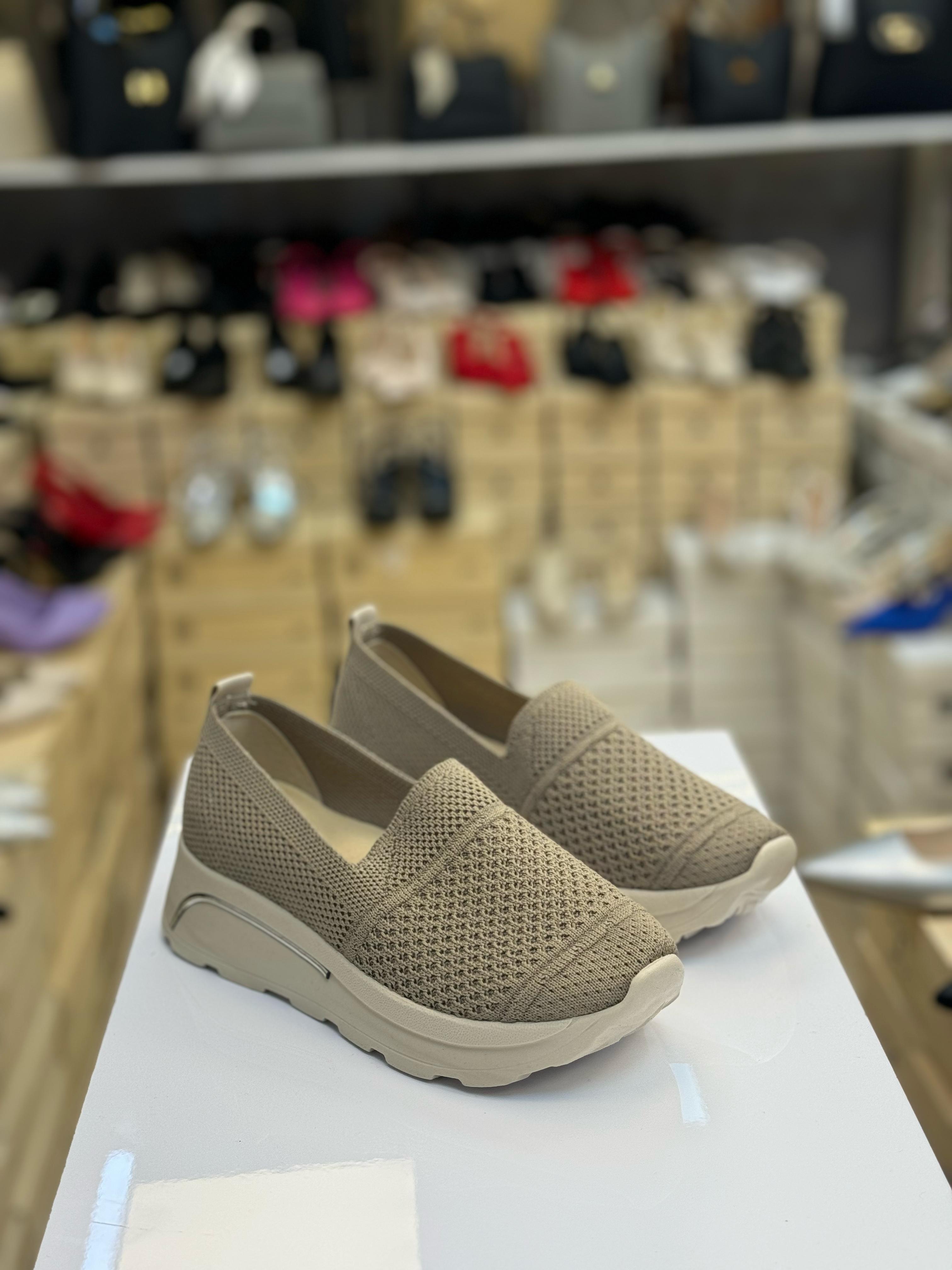 Kadın Full Ortopedik Bağcıksız Triko Spor Ayakkabı – Günlük Rahat Model