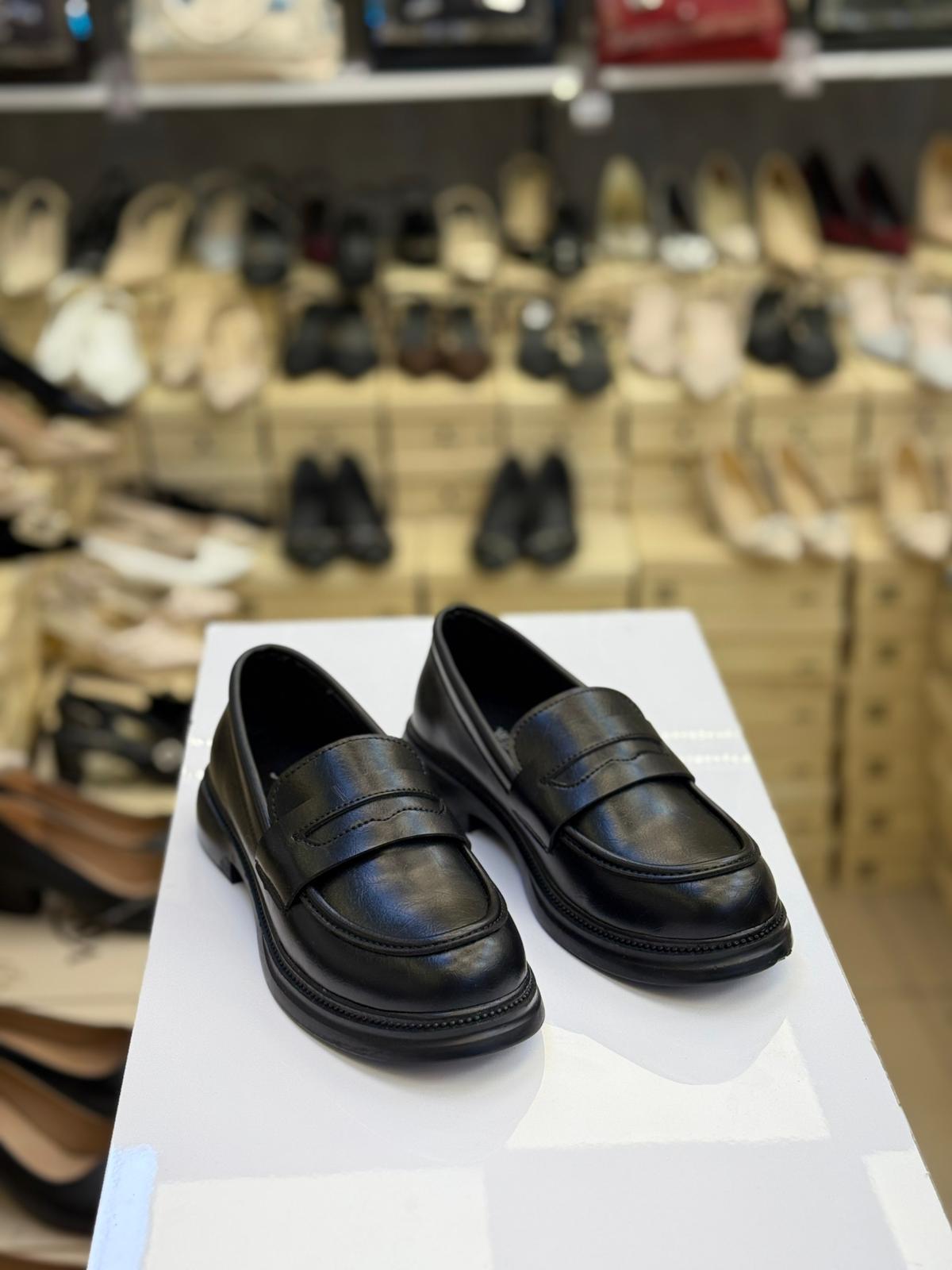 Kadın Siyah Loafer YM2-SYH