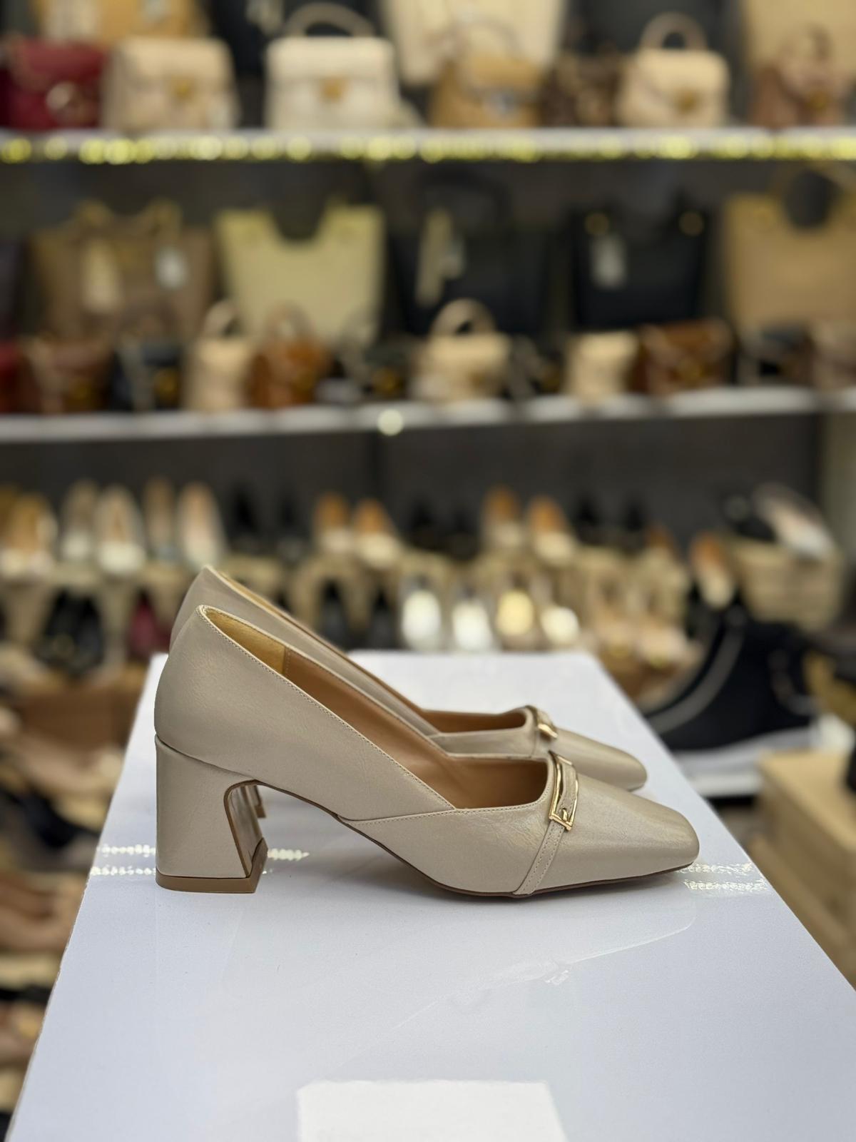 Kare Burun Rahat Günlük Ayakkabı