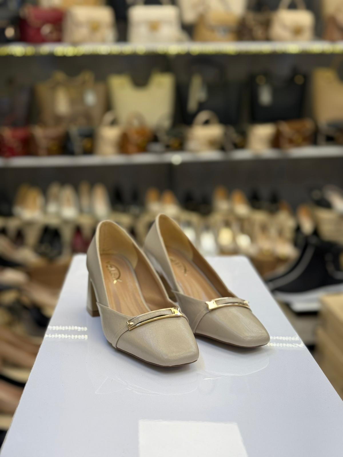 Kare Burun Rahat Günlük Ayakkabı