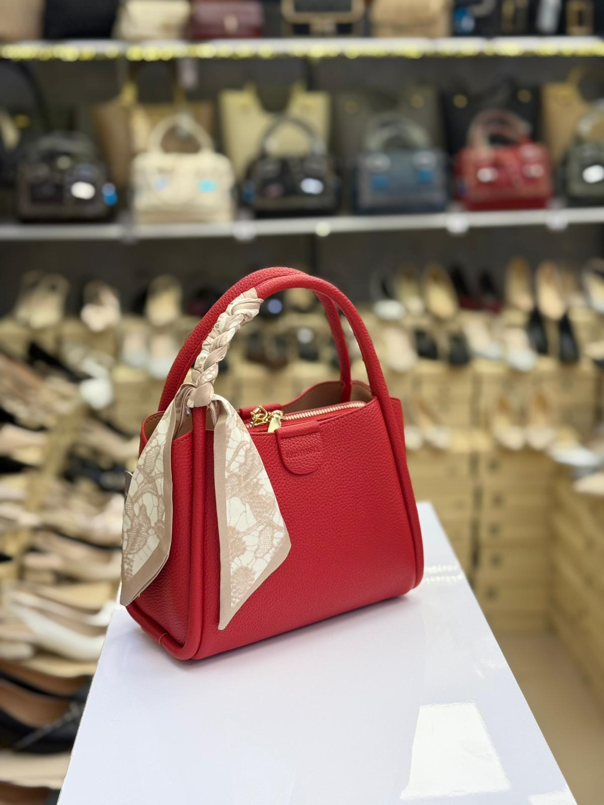 Kriste Bell Kırmızı Çok Yumuşak İthal Çanta