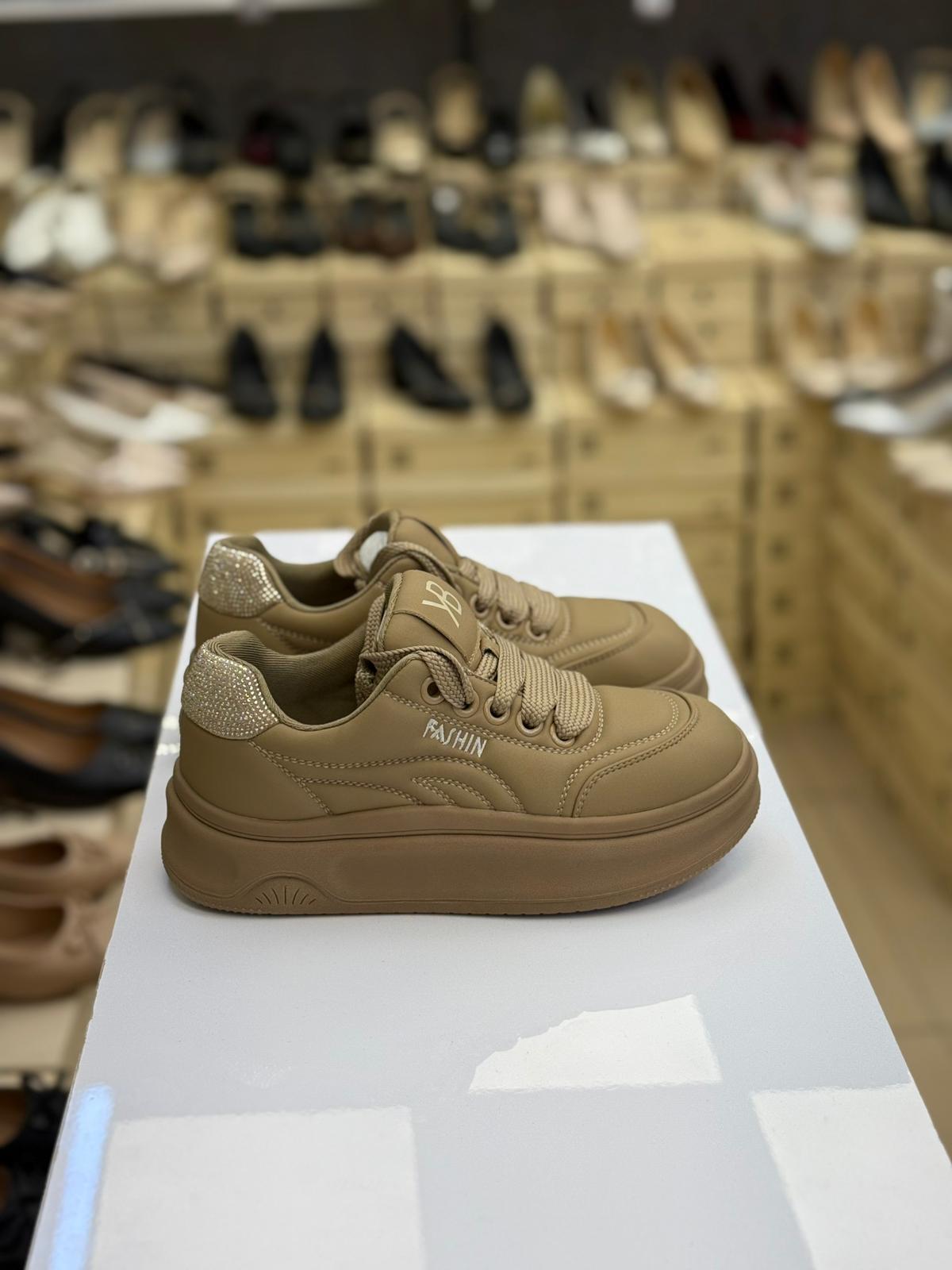 Kriste Bell Yumuşak Rahat Spor Ayakkabı