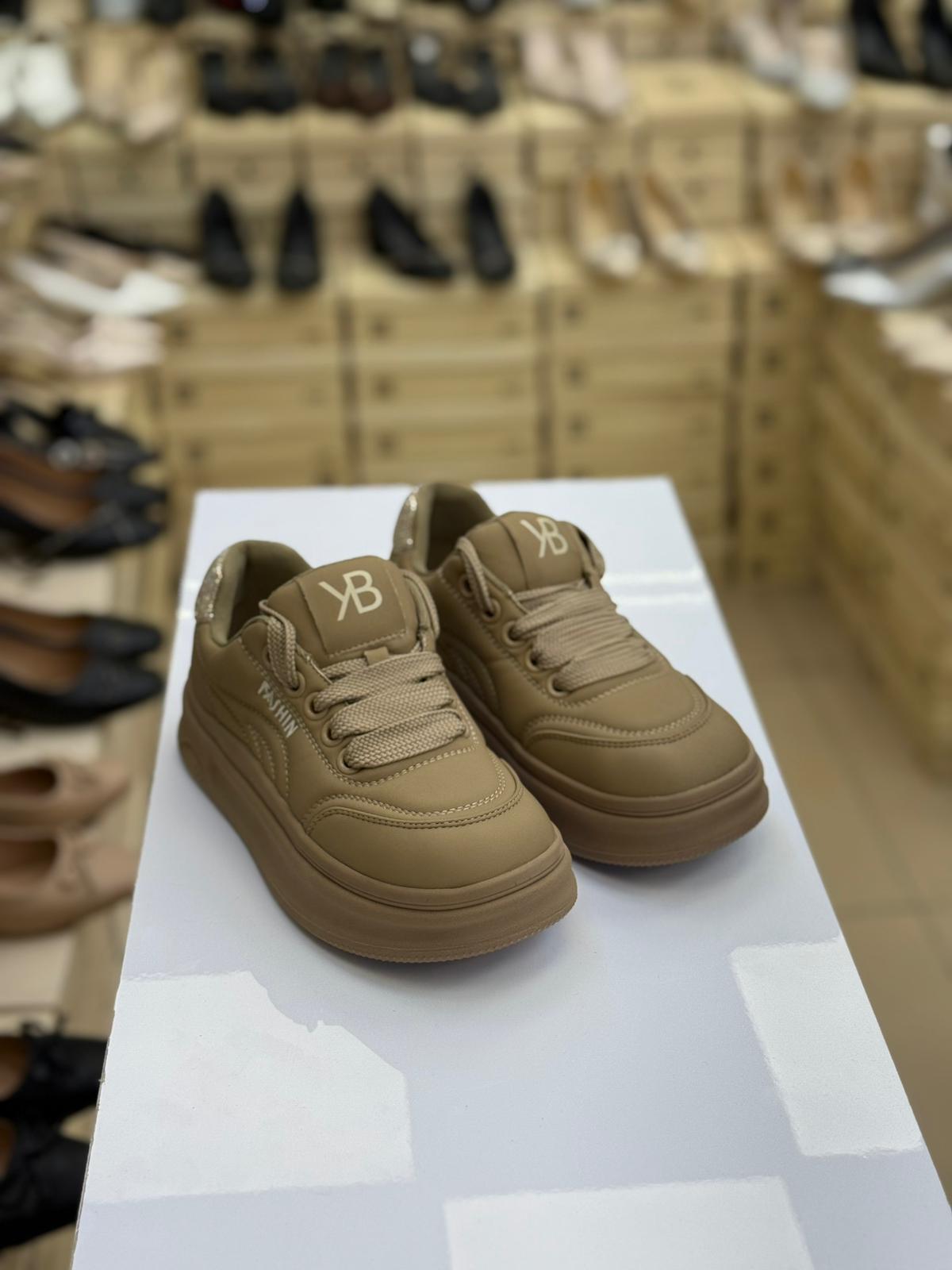 Kriste Bell Yumuşak Rahat Spor Ayakkabı