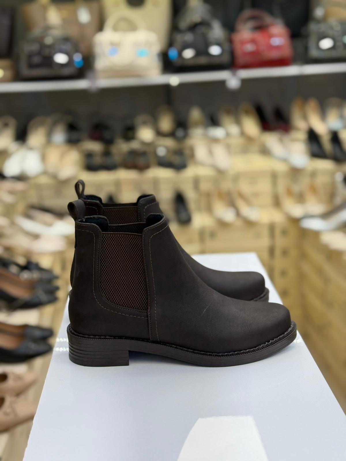 Lastikli Kaymaz Taban Kadın Bot Kahve Rengi CC11-KHV