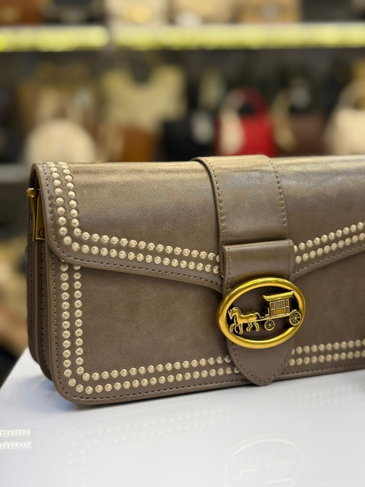 Levidor Kadın Omuz Çantası Haki