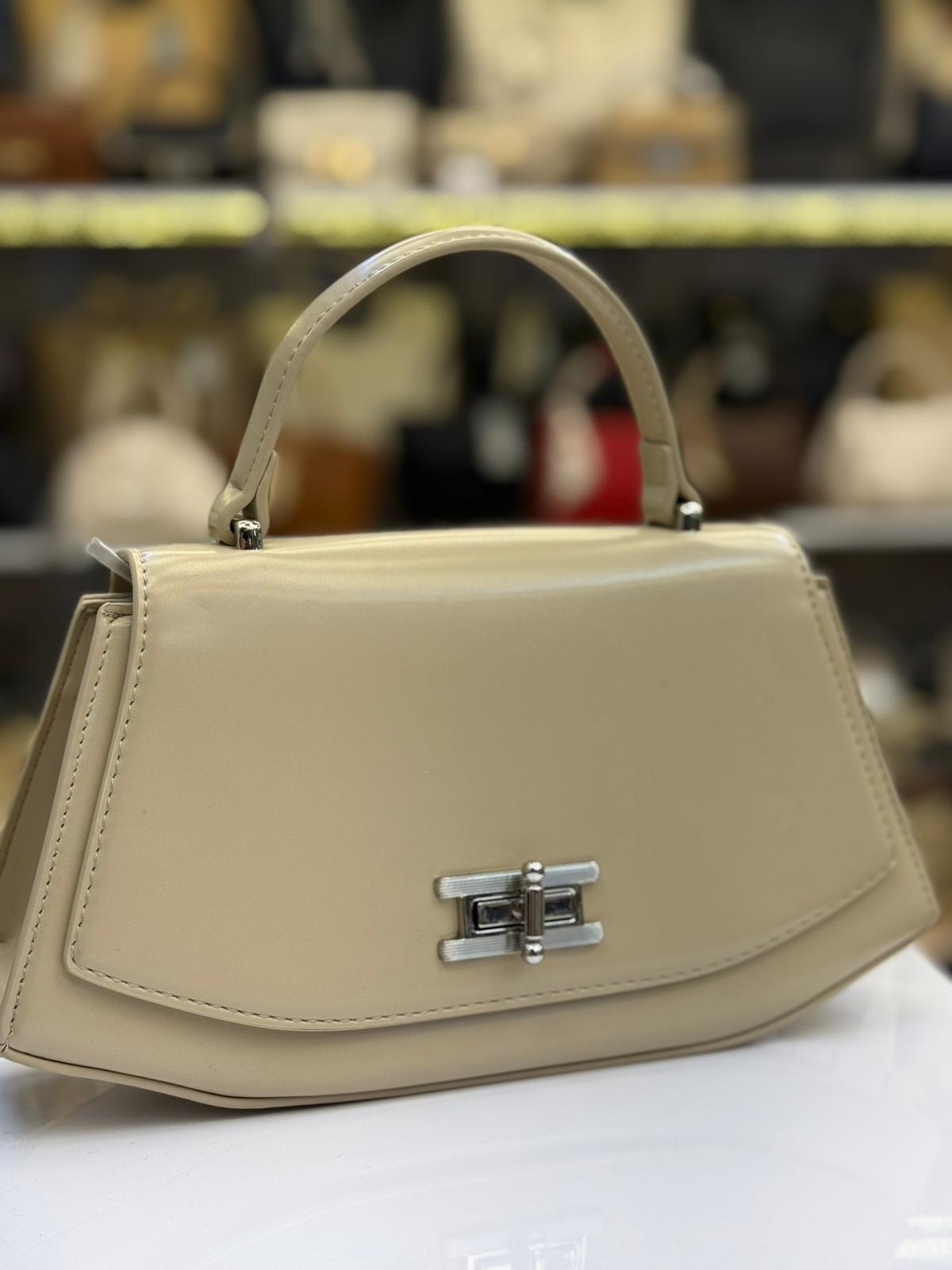 Levidor Kadın Omuz Çantası Krem 930447