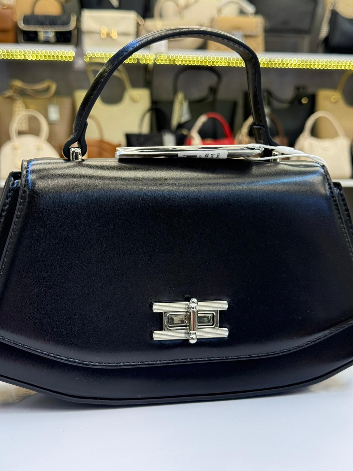 Levidor Kadın Omuz Çantası Siyah 930447