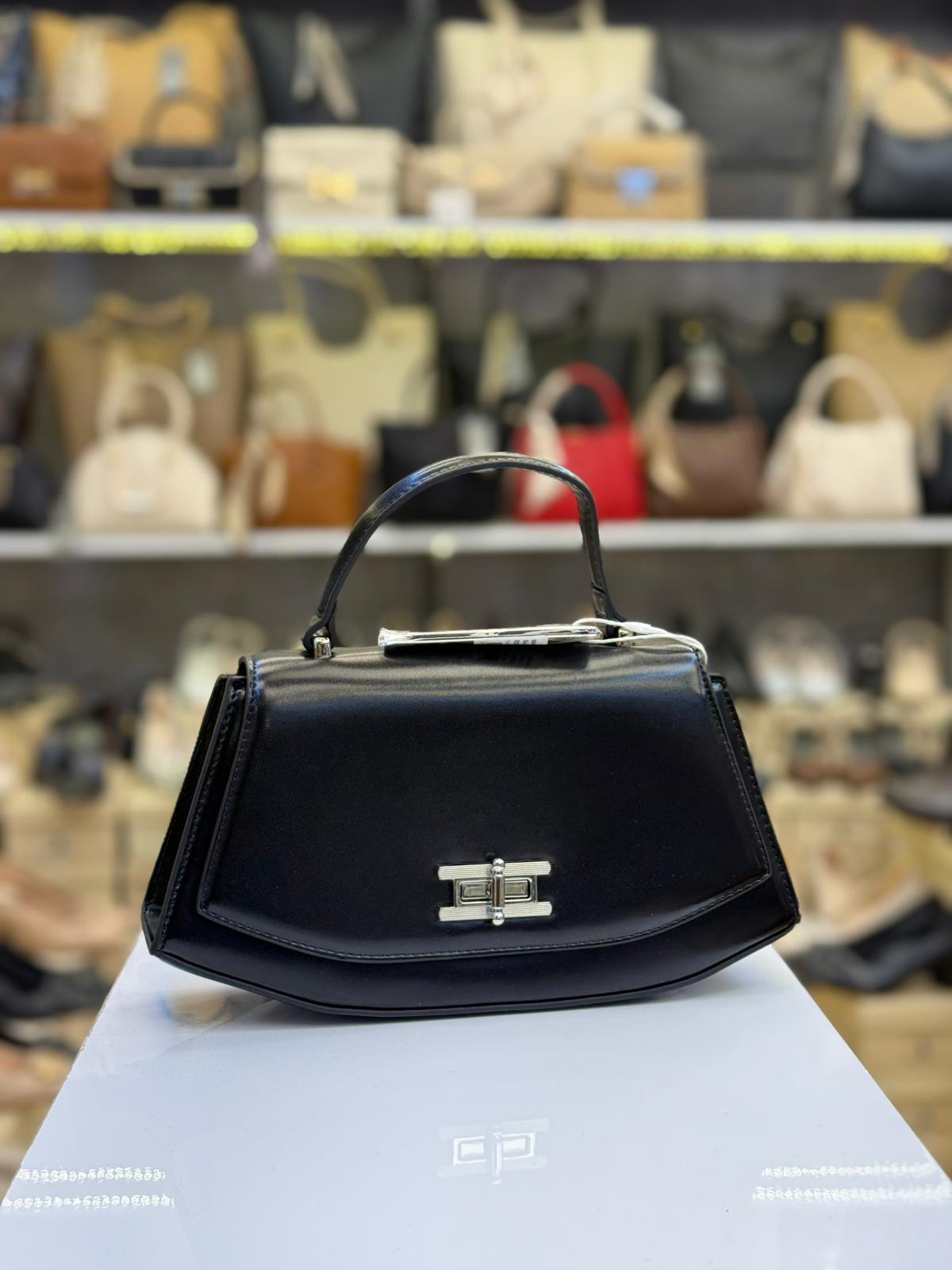 Levidor Kadın Omuz Çantası Siyah 930447