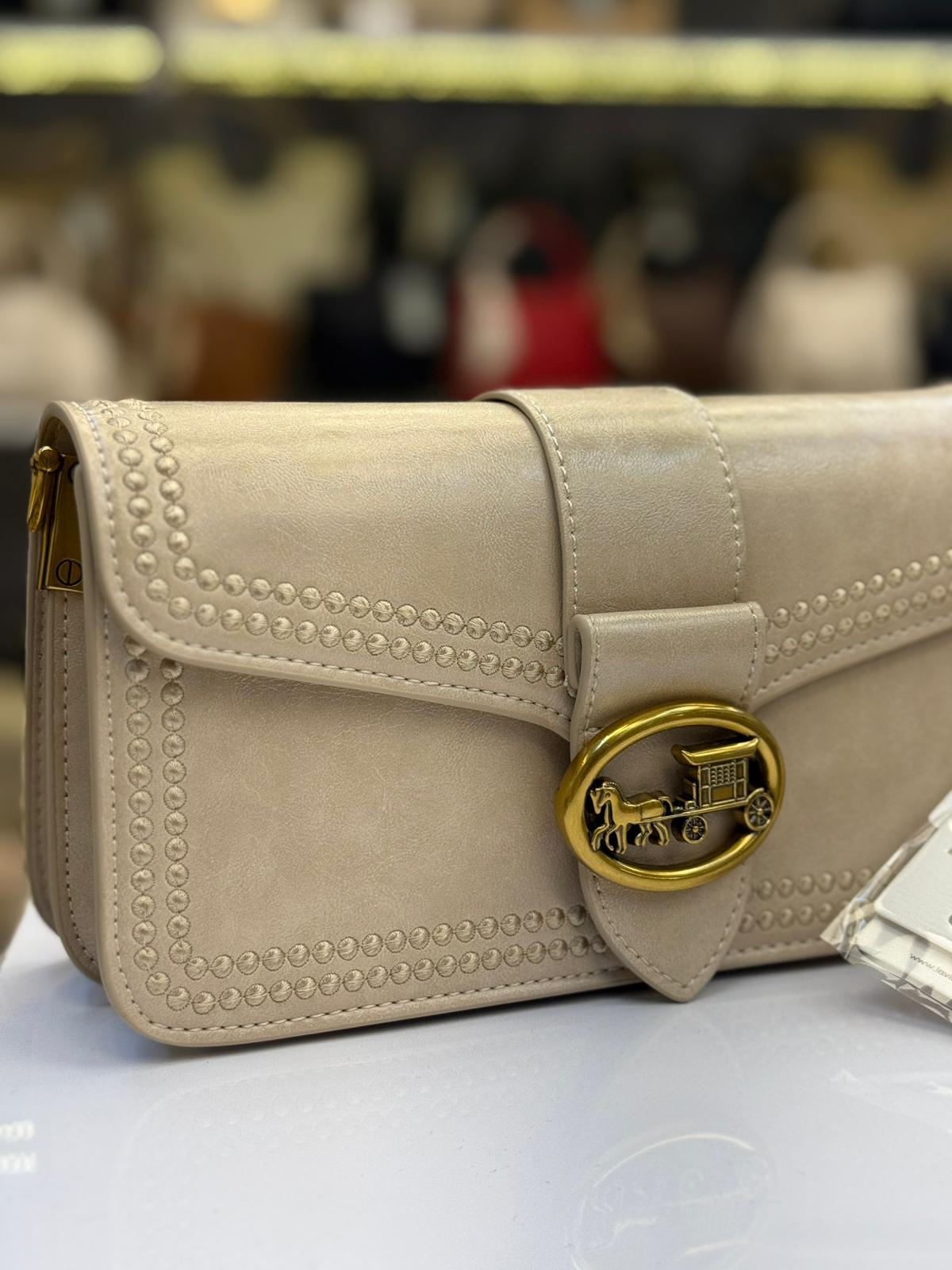 Levidor Kadın Omuz Çantası Vizon