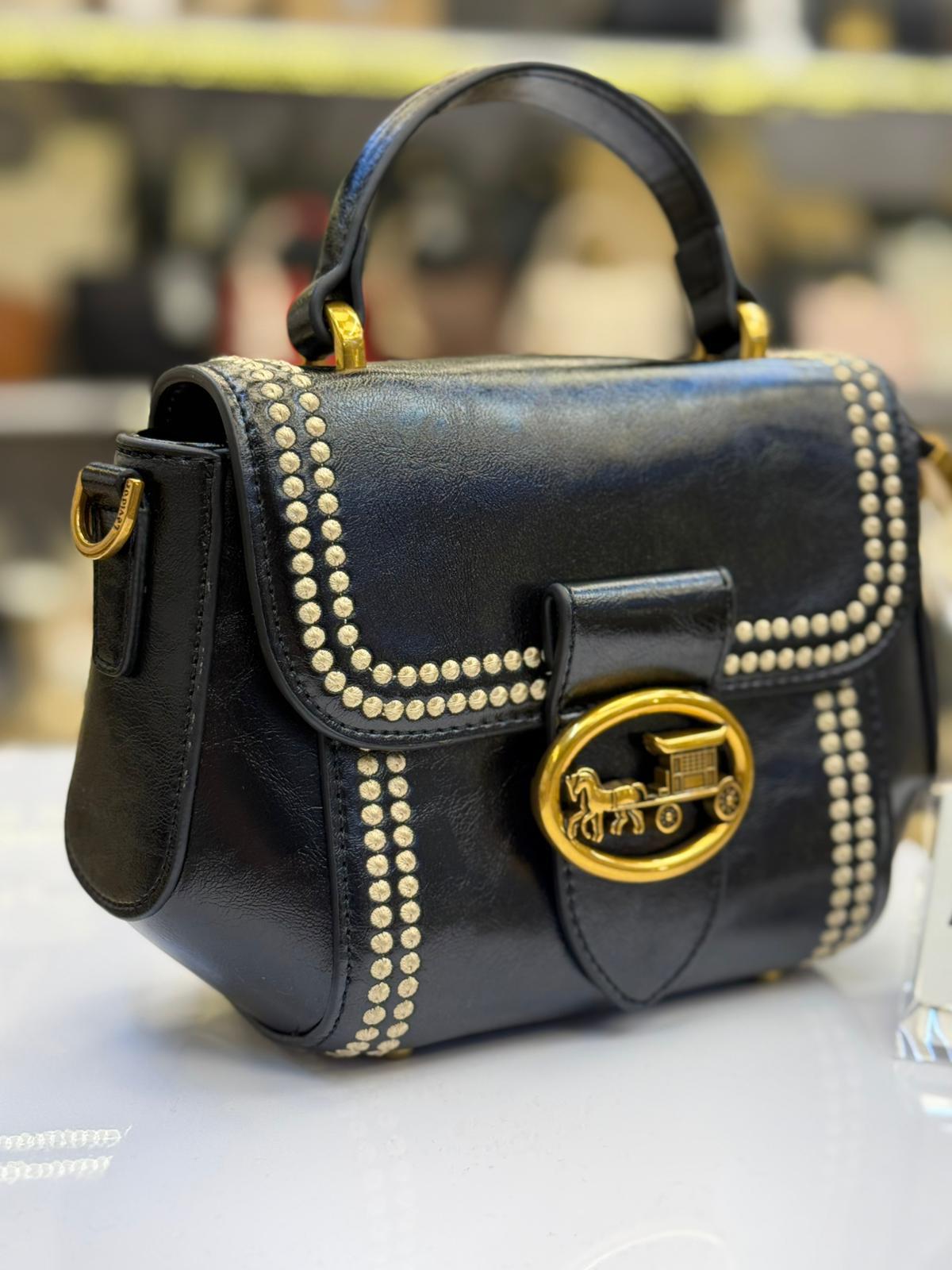 Levidor Omuz Çantası Benekli Siyah