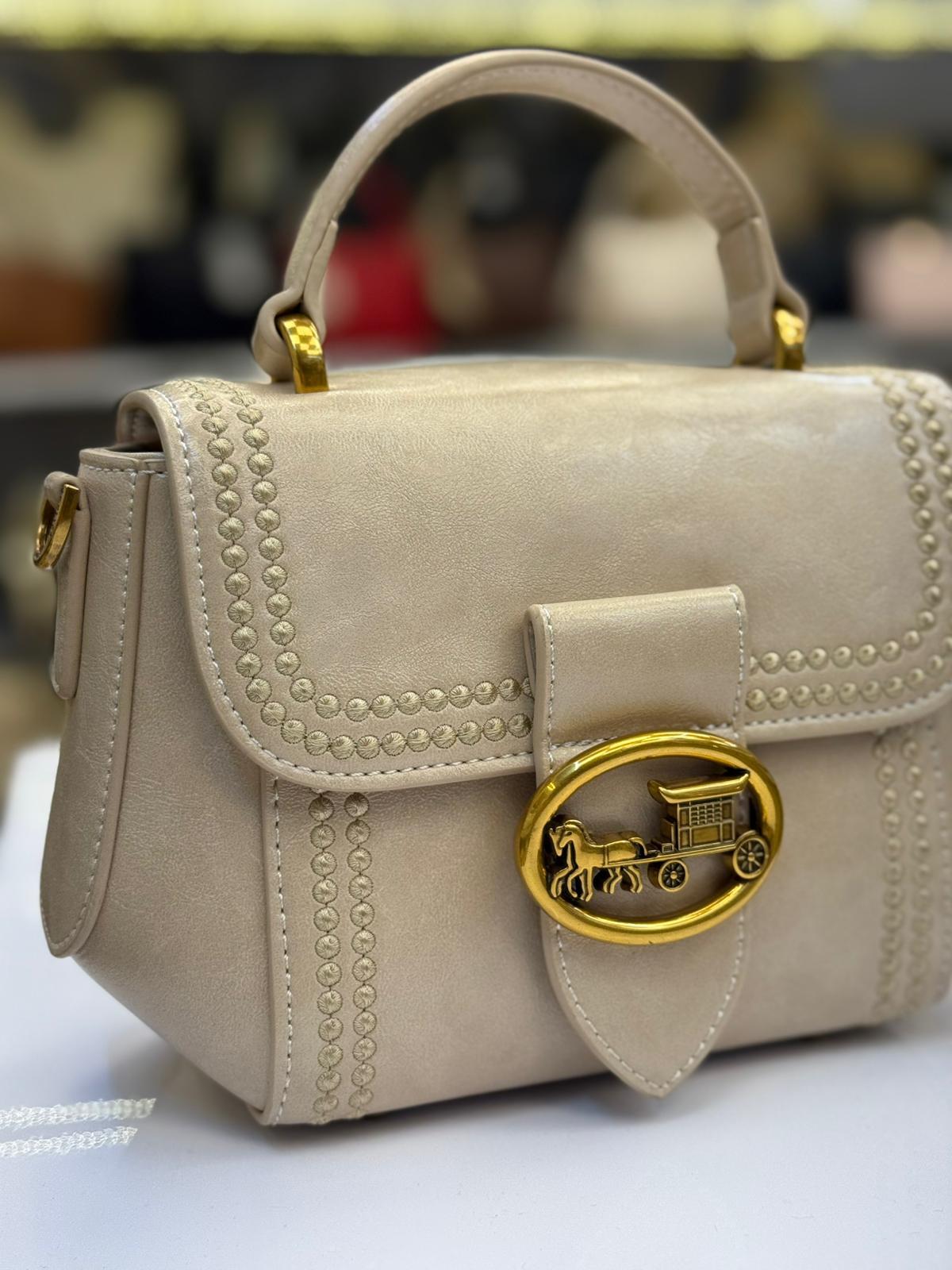 Levidor Omuz Çantası Benekli Vizon