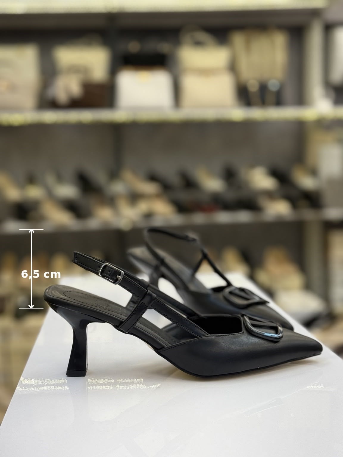 Nişan Davet ve Günlük Kullanıma Uygun Tokalı Stiletto CC