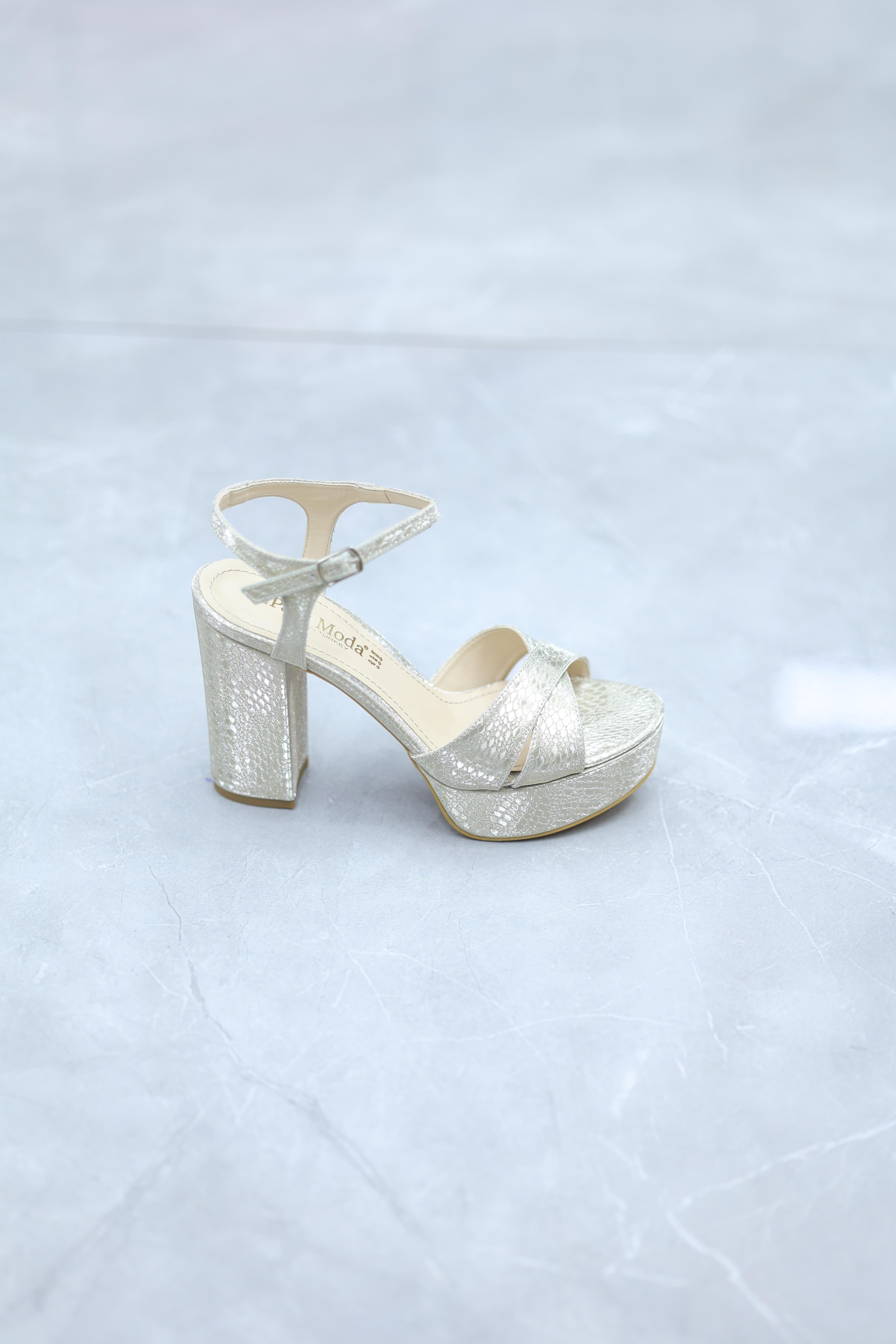 Platform Topuk Çok Rahat Kadın Ayakkabı Gold