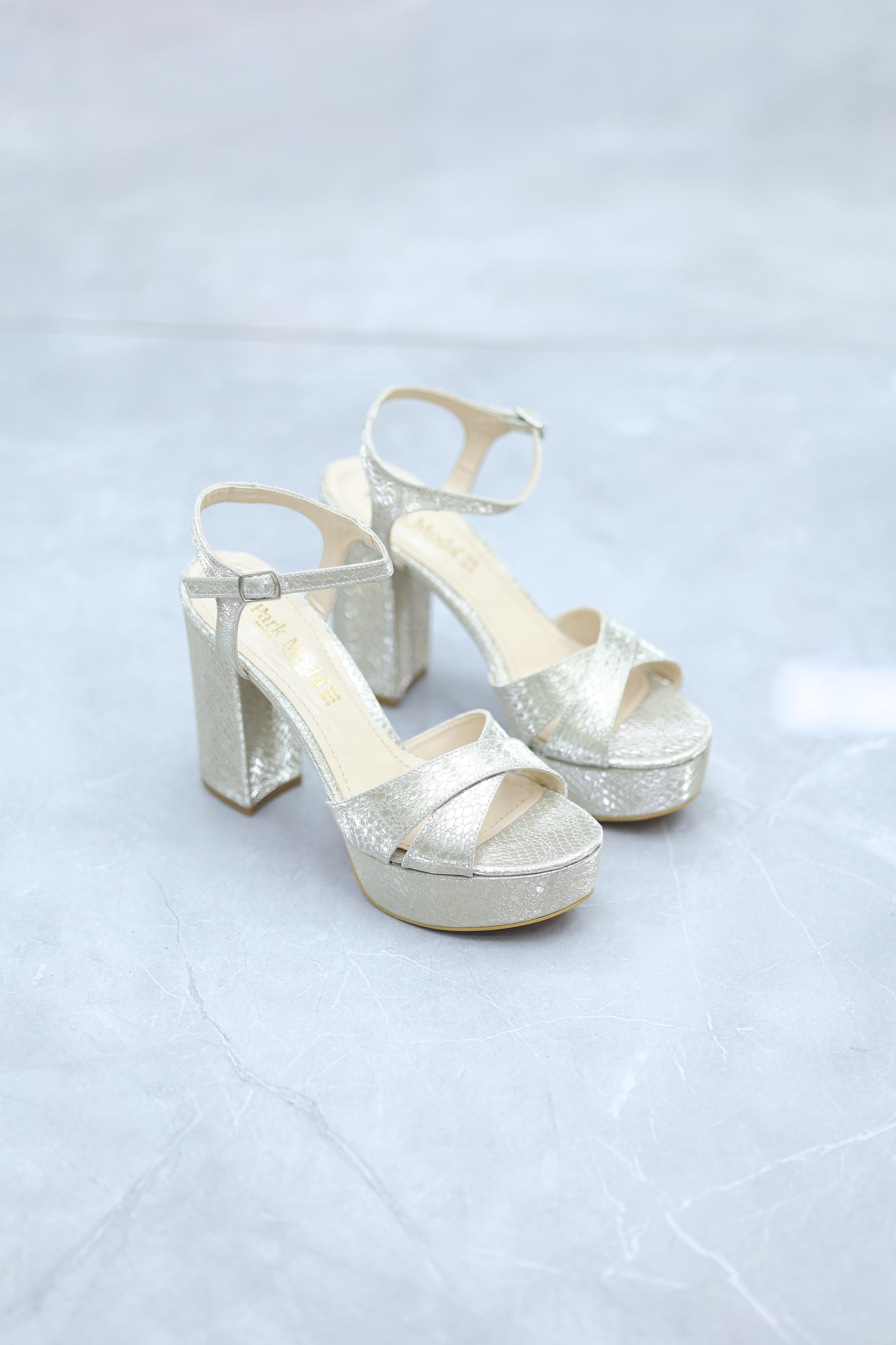 Platform Topuk Çok Rahat Kadın Ayakkabı Gold