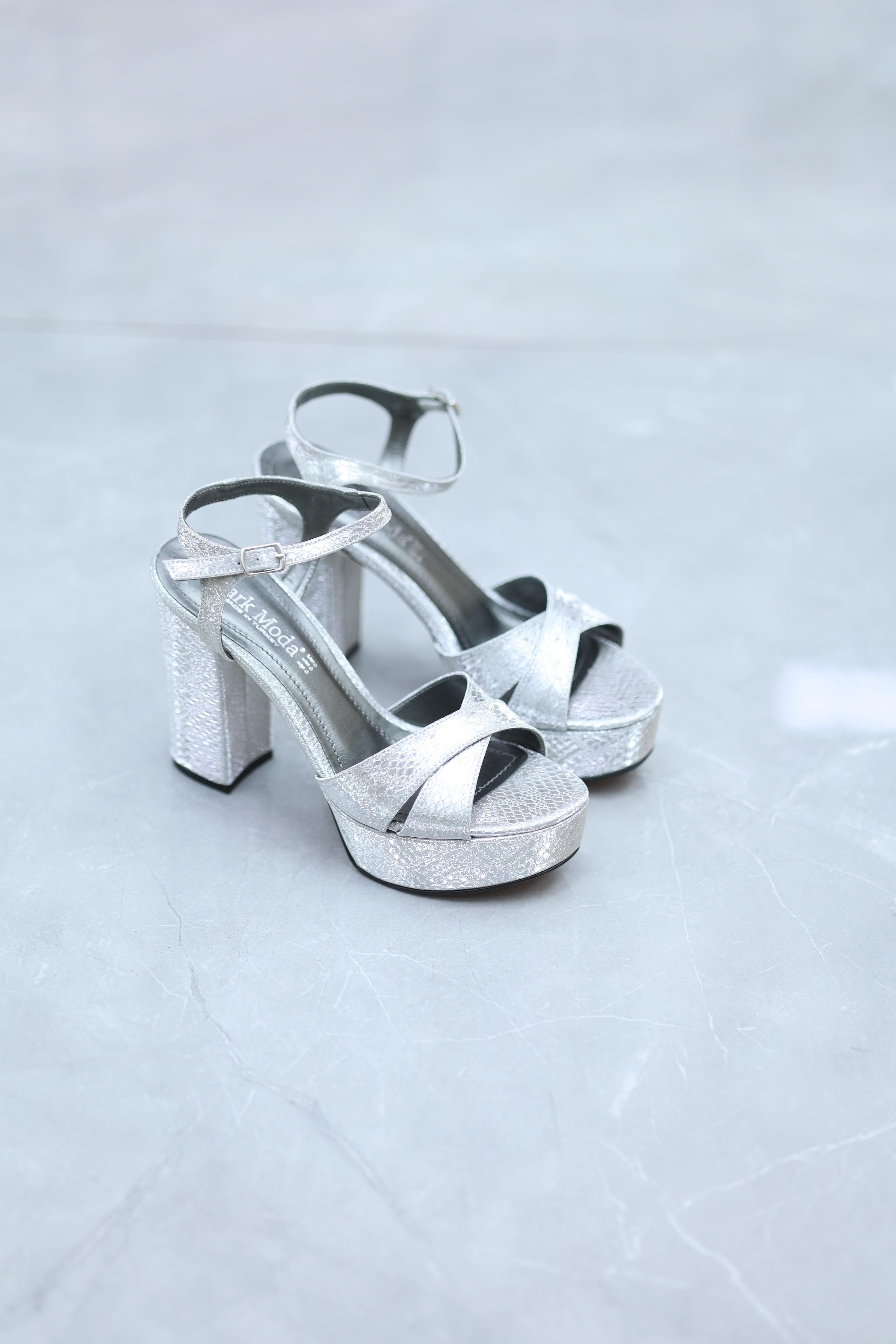 Platform Topuk Çok Rahat Kadın Ayakkabı Gümüş