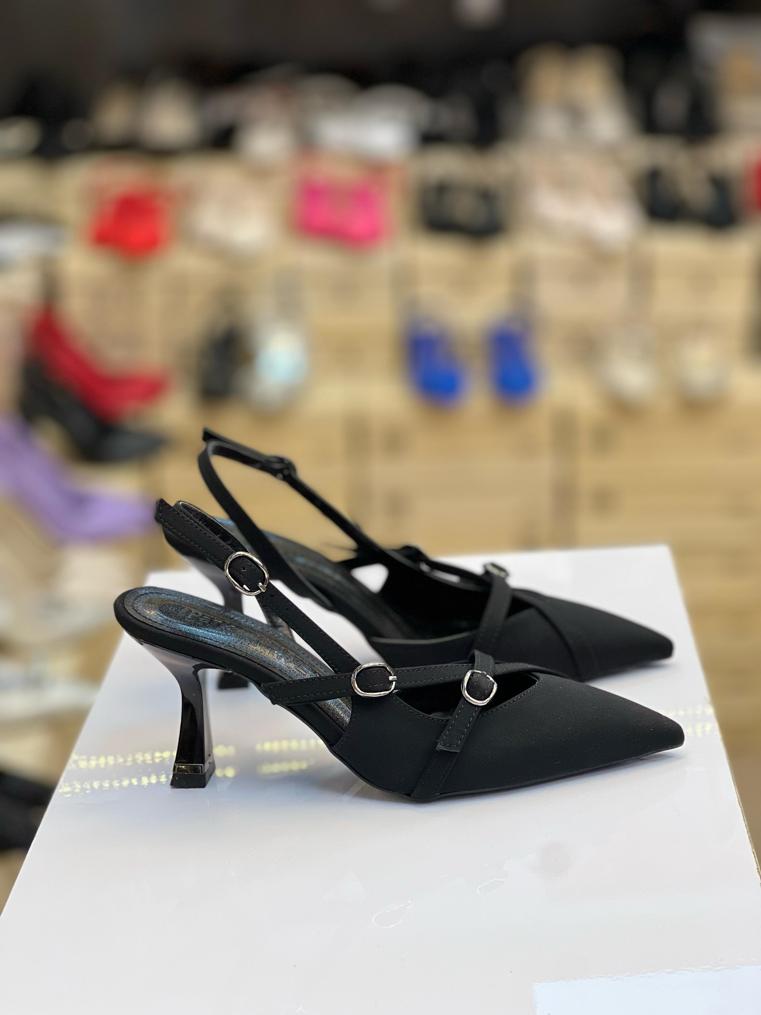 Siyah Çift Baretli Saten Malzeme Rahat Kadın Stiletto