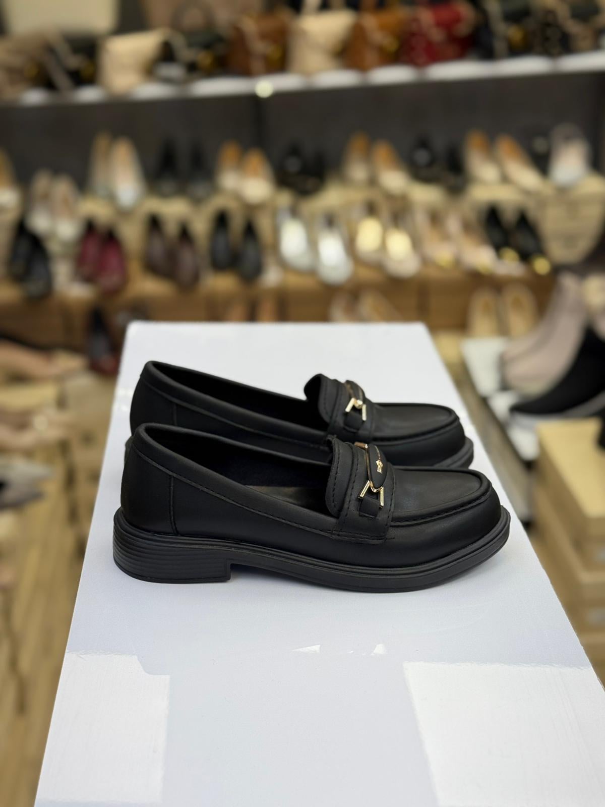 Siyah Loafer Kadın Ayakkabı