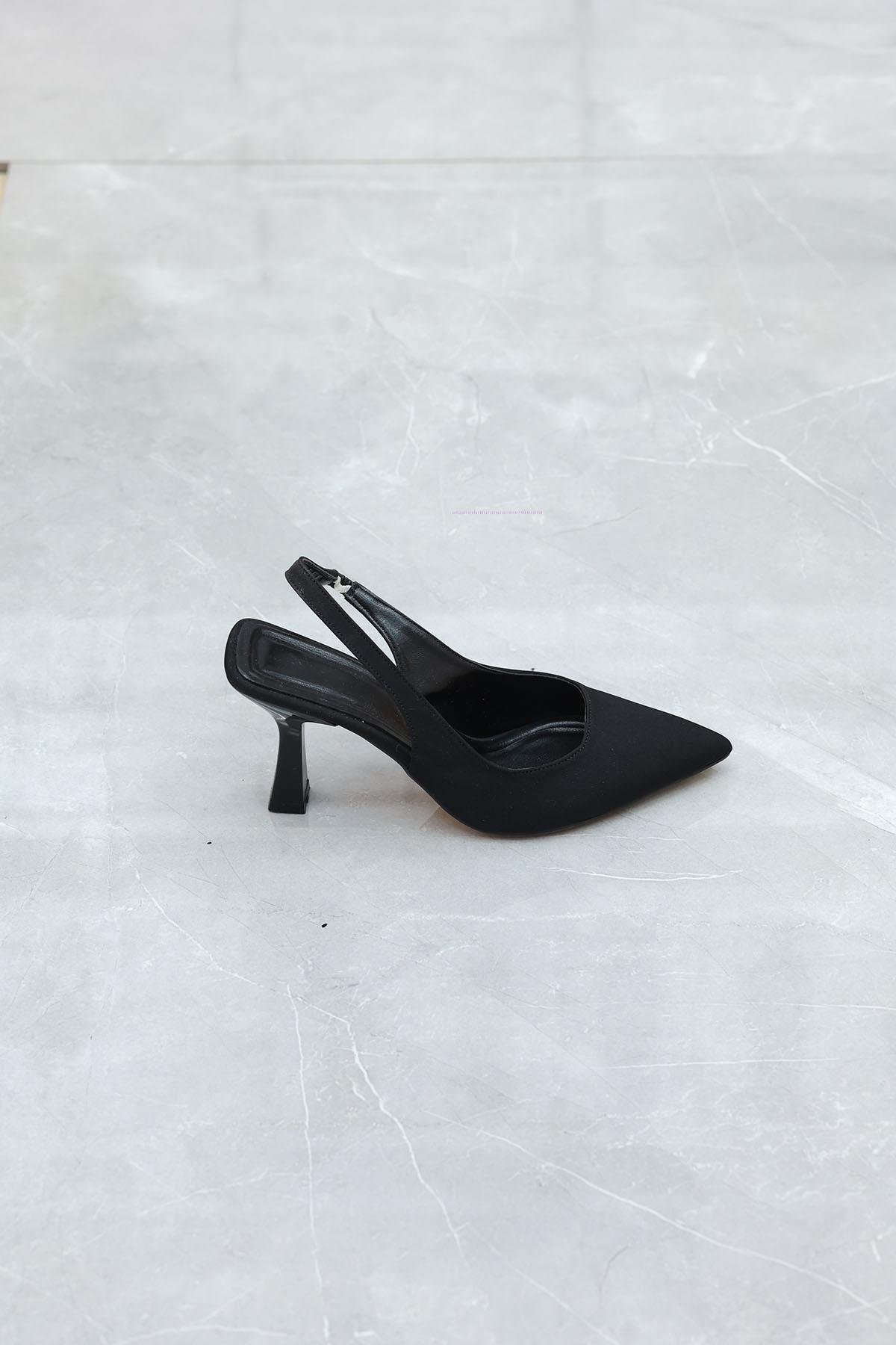 Siyah Renk Topuklu Zara Malzeme