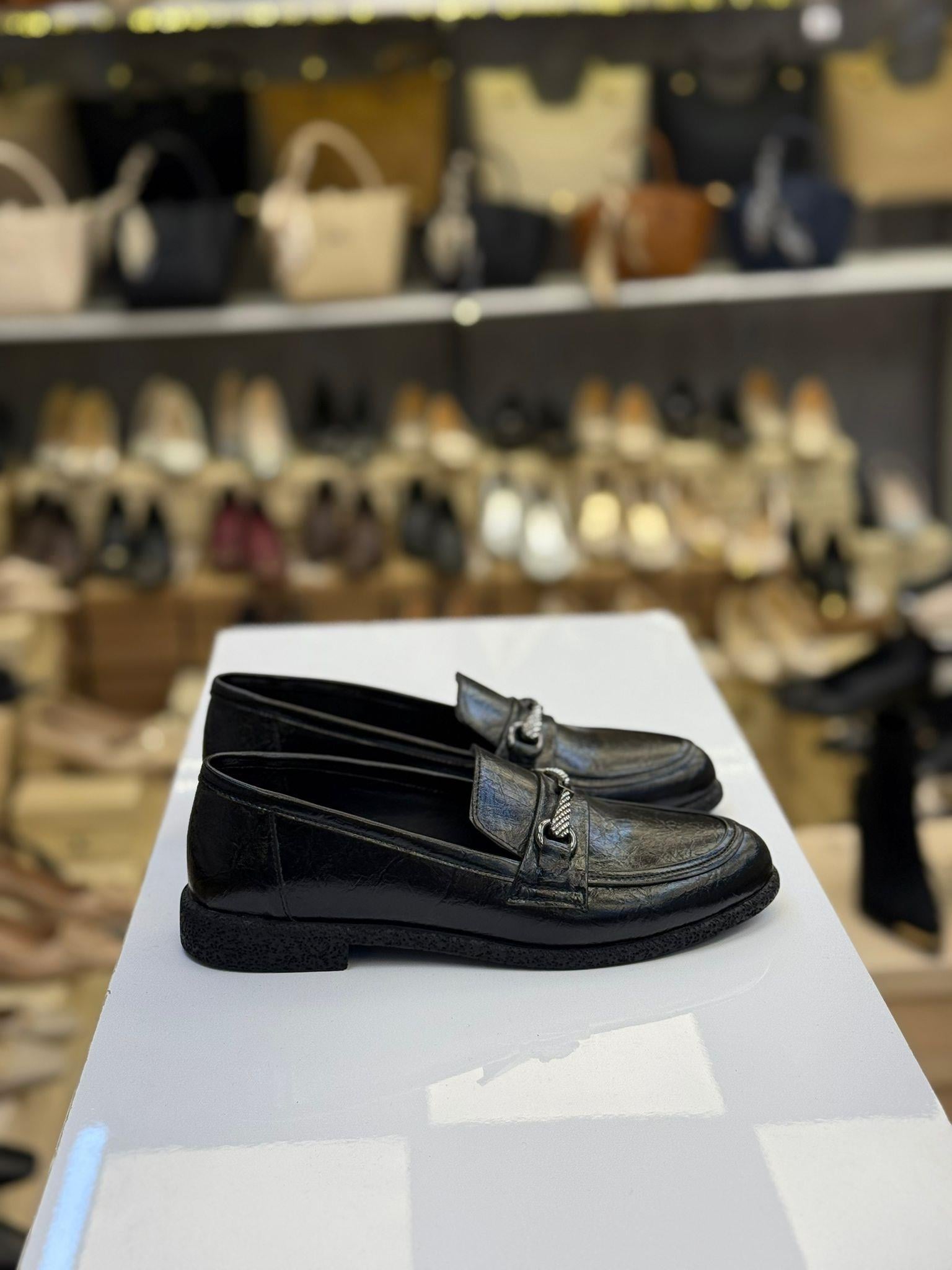 Siyah yumuşak Loafer