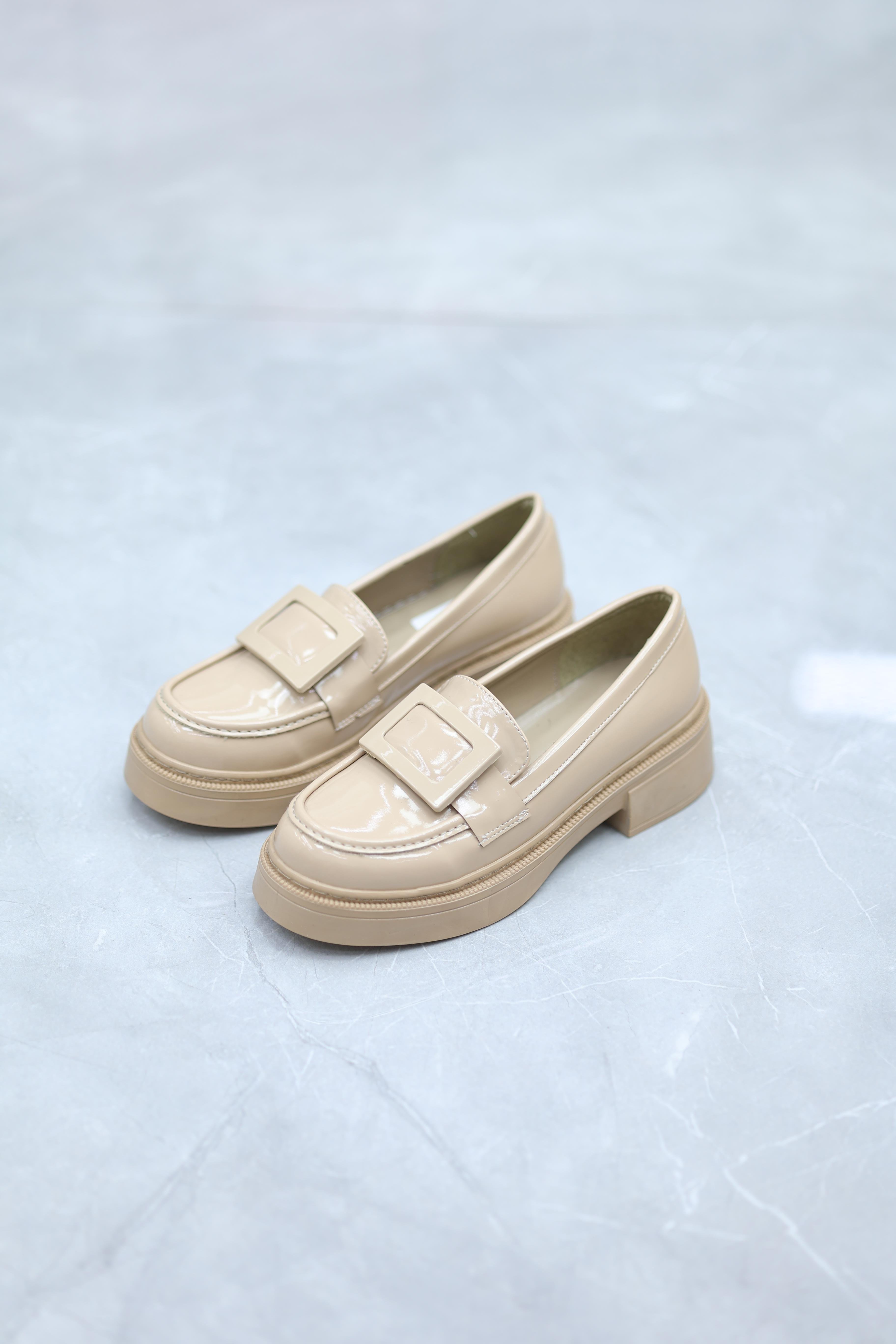 Takalı Ten Rugan Rahat Babet Ayakkabı