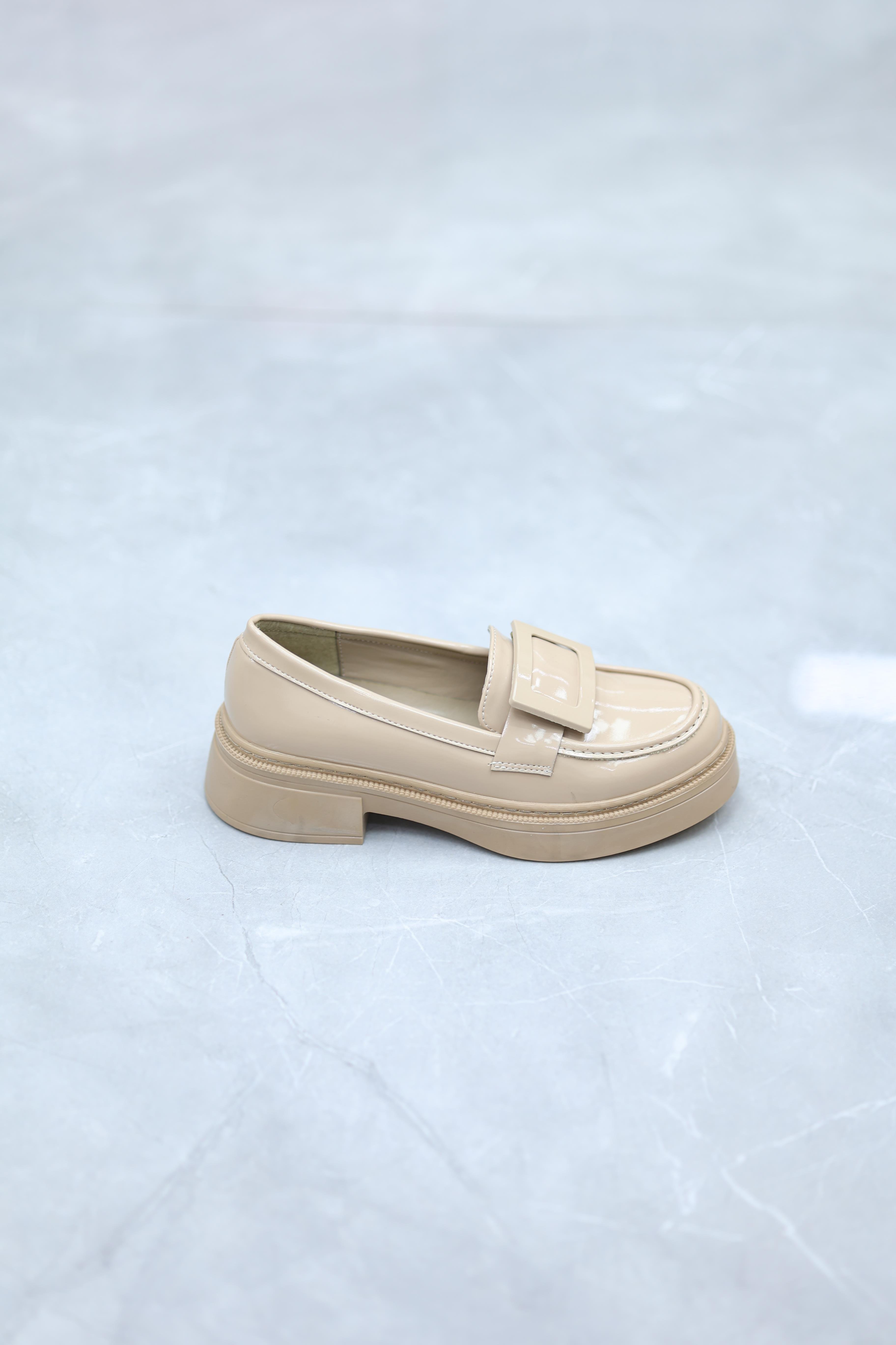 Takalı Ten Rugan Rahat Babet Ayakkabı