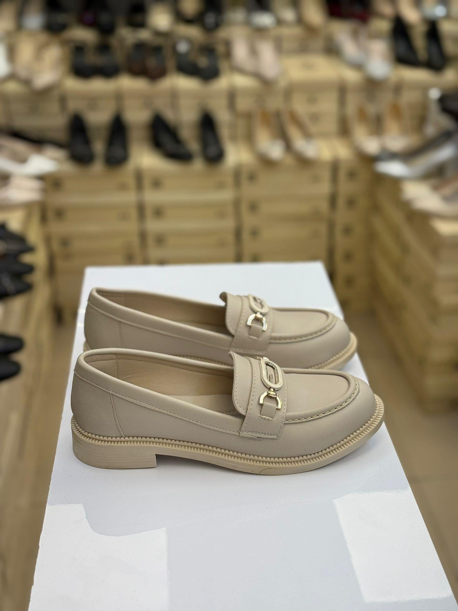 Ten Loafer