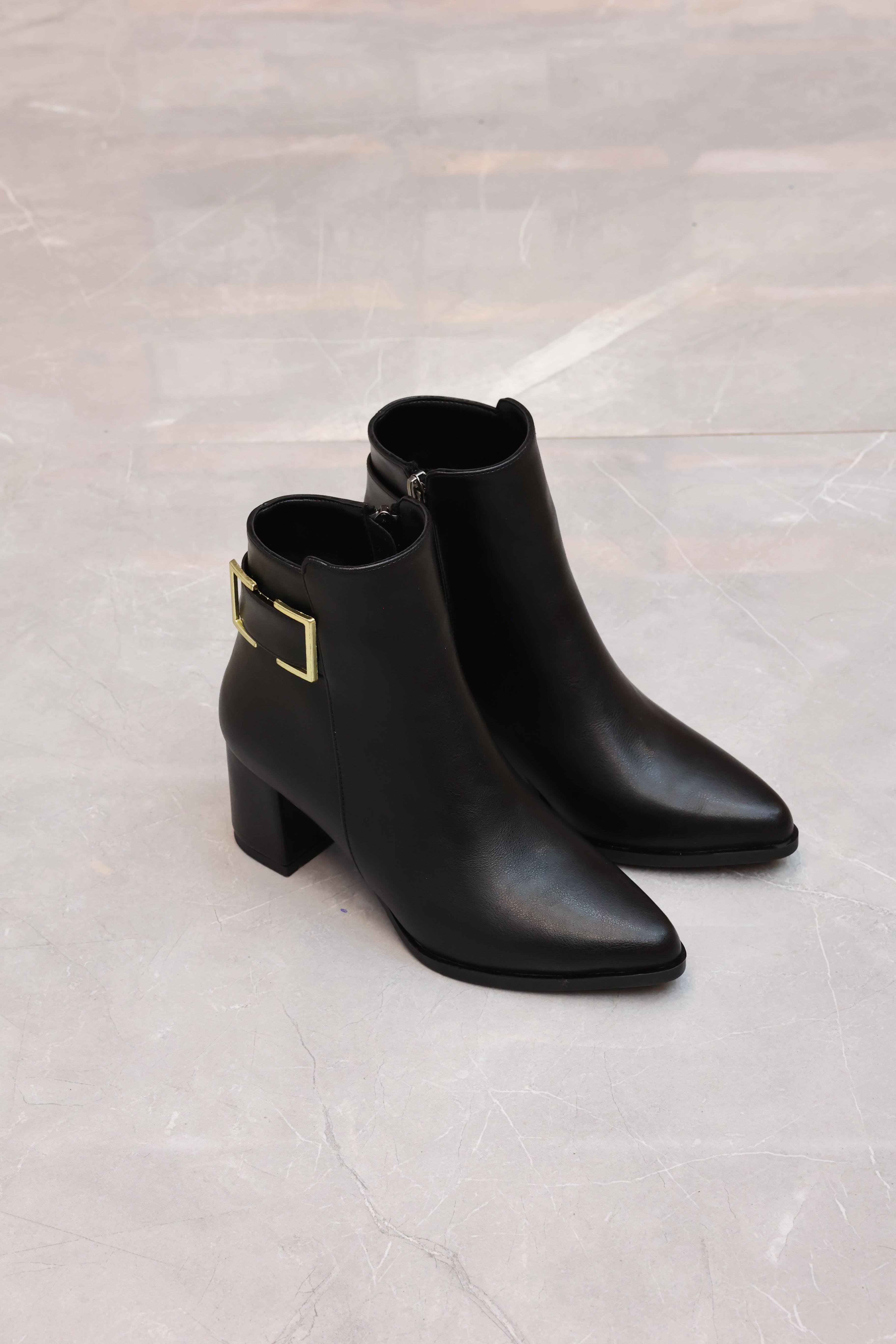 Yandan Tokalı Sivri Burun Bayan Bot