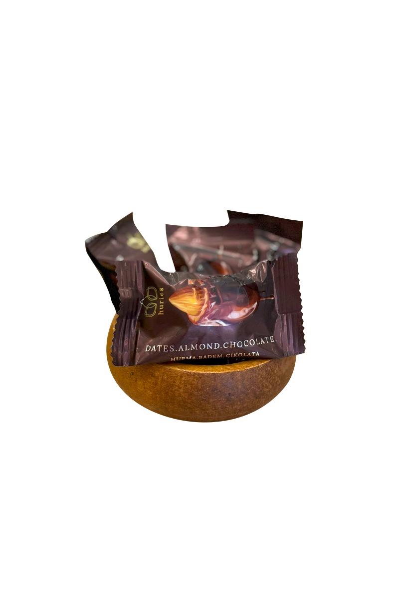 Ezel Çikolatalı Bademli Hurma – 500 g 