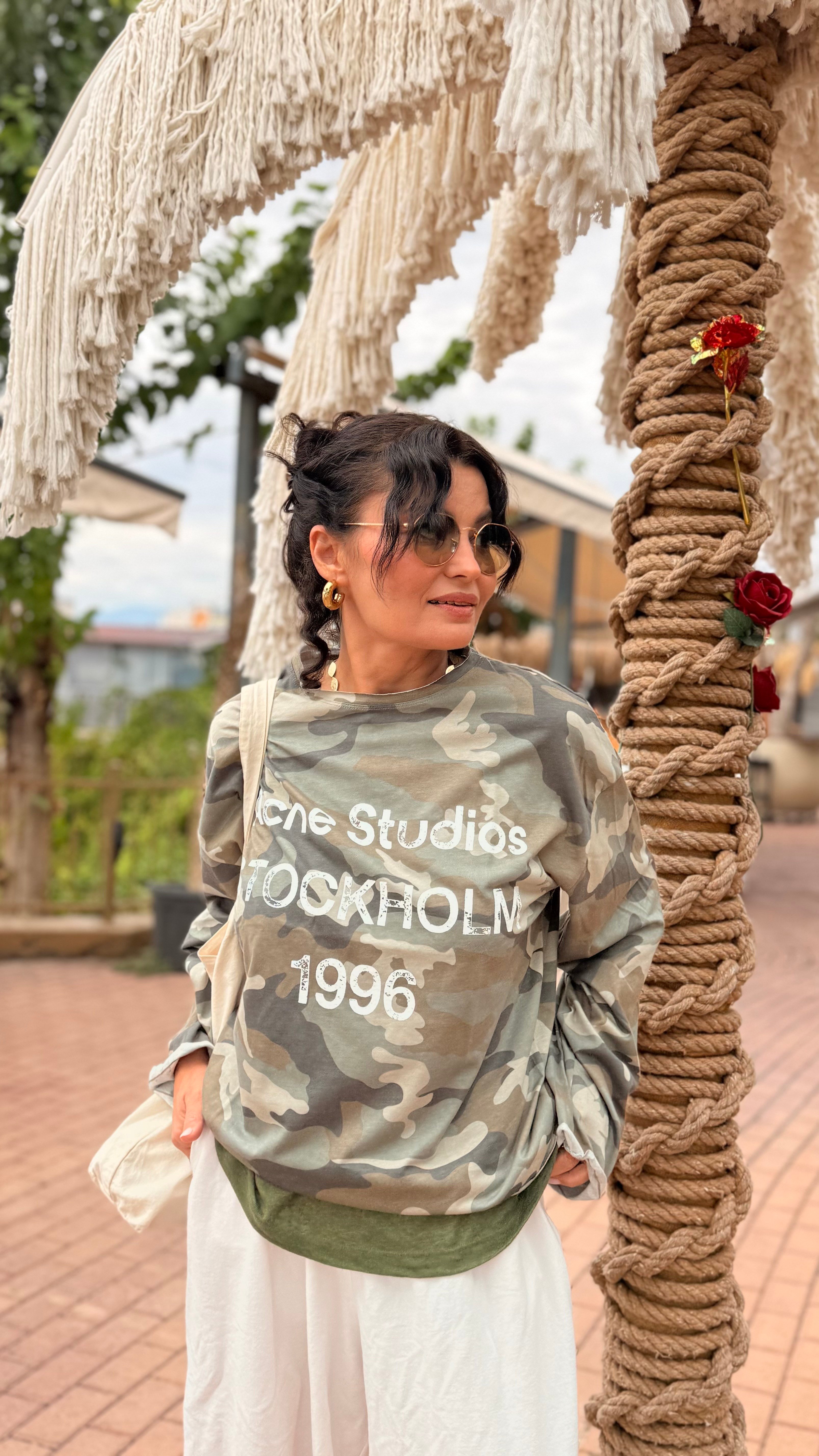 Acne İnce Salaş Basic Sweatshirt Kamuflaj