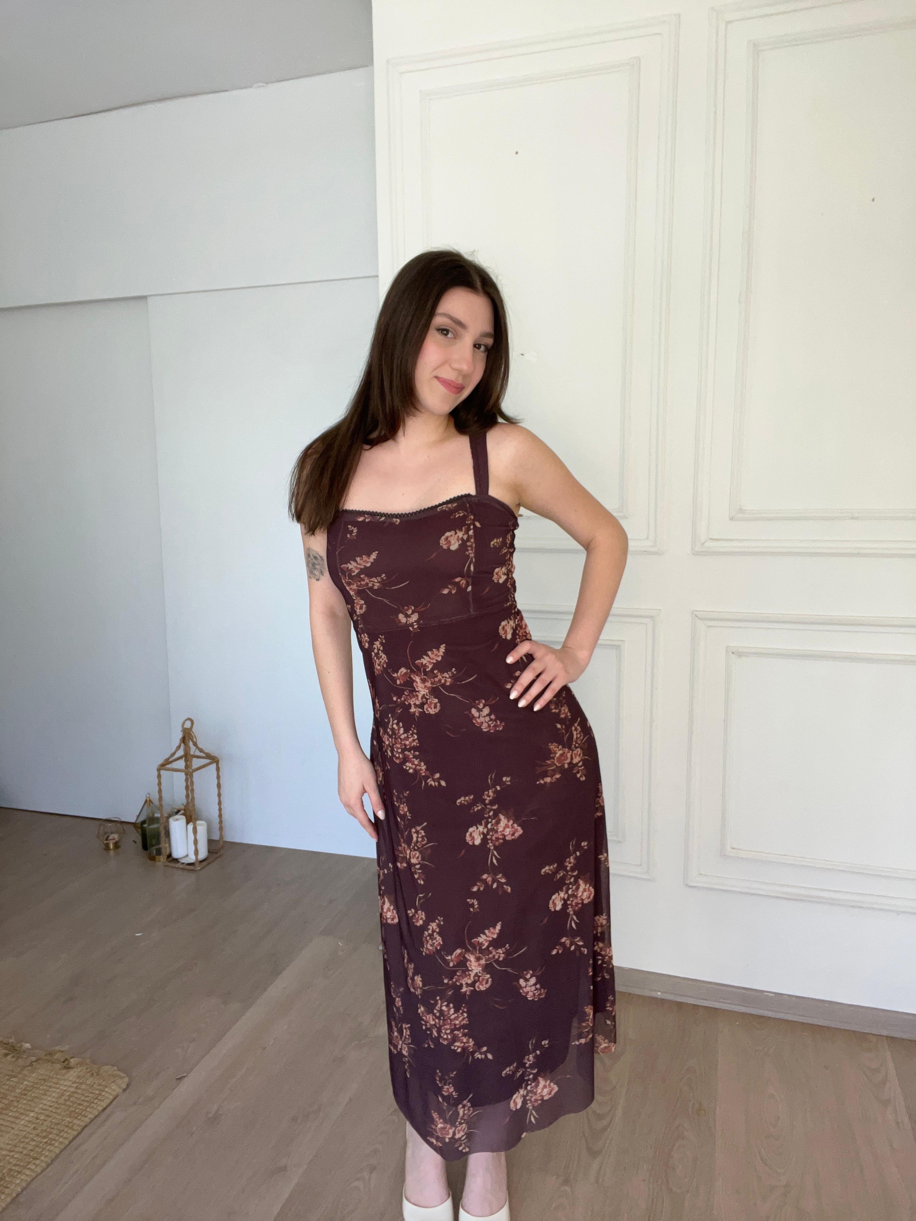 Askılı Çiçekli Kahverengi Elbise