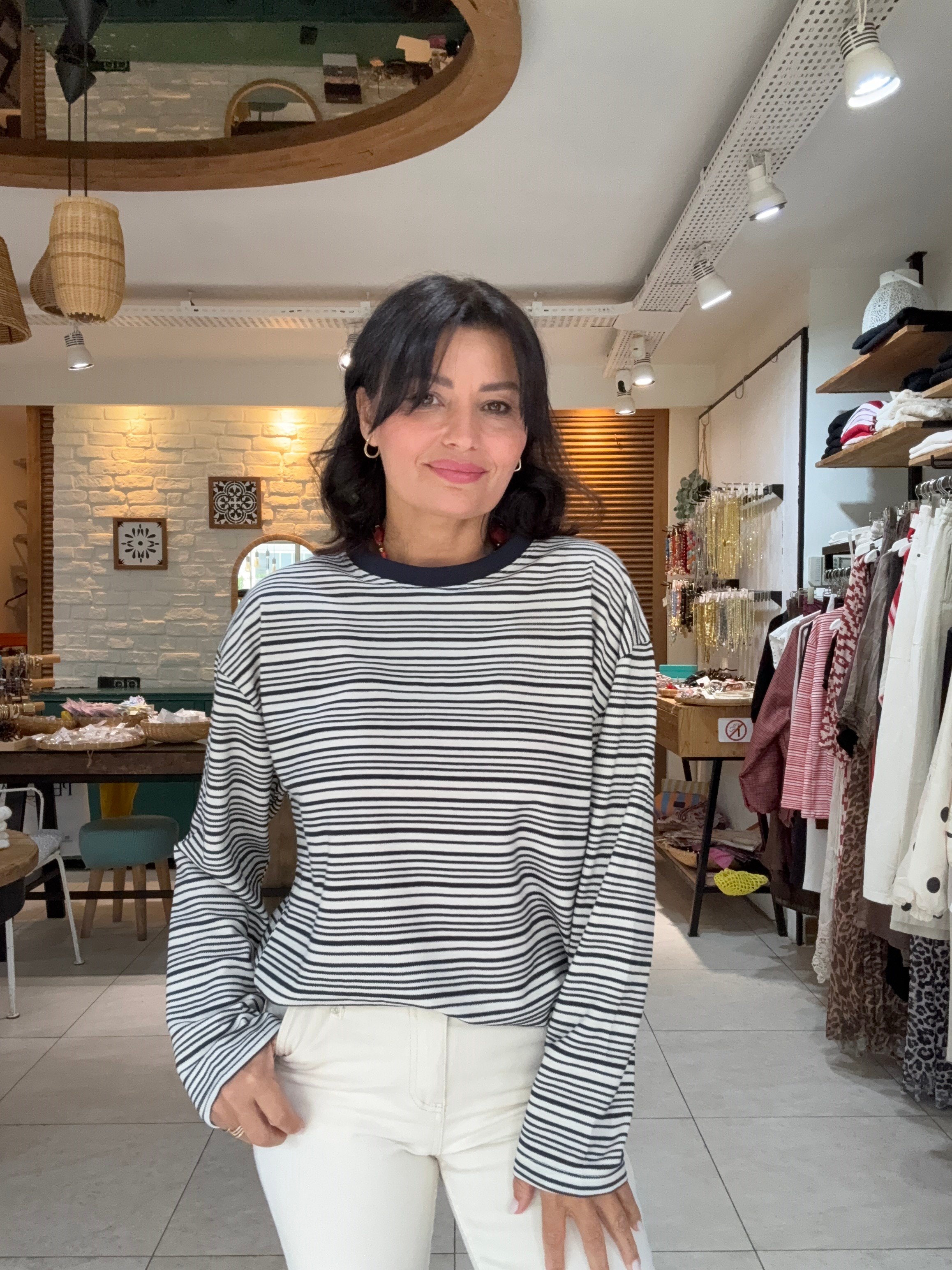 Bisiklet Yaka Çizgili Sweatshirt Lacivert