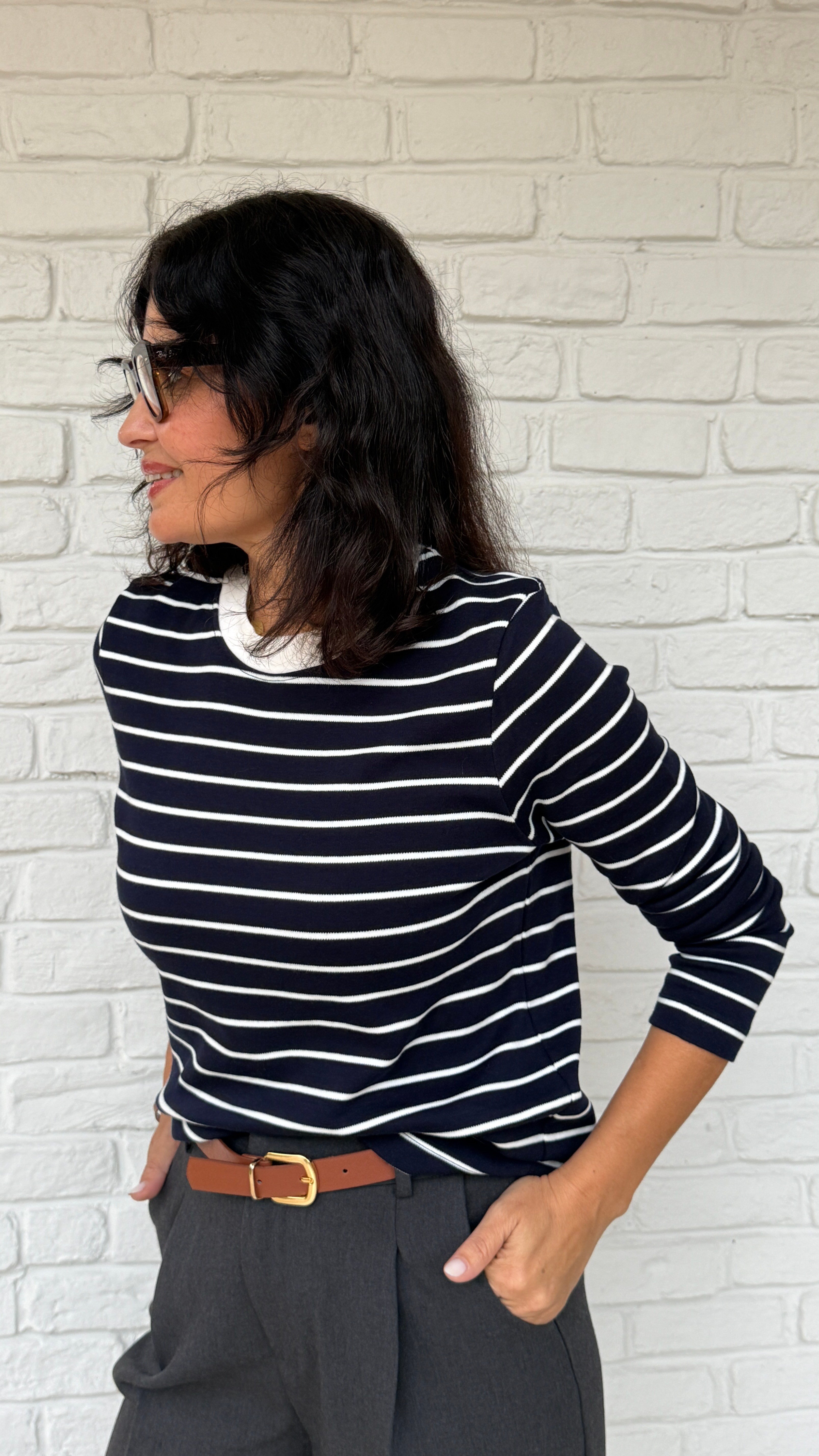 Bisiklet Yaka Çizgili Sweatshirt Lacivert