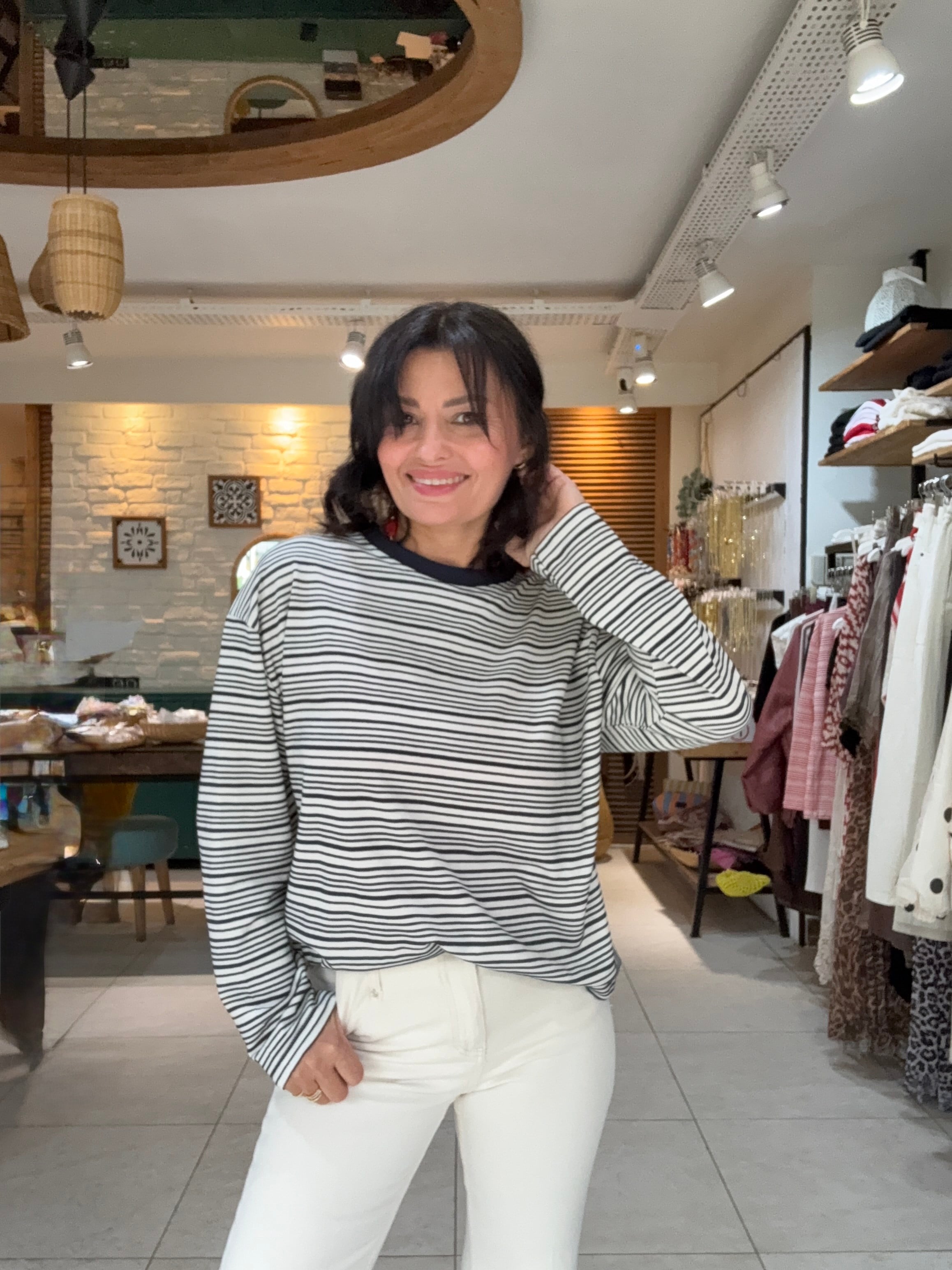 Bisiklet Yaka Çizgili Sweatshirt Lacivert