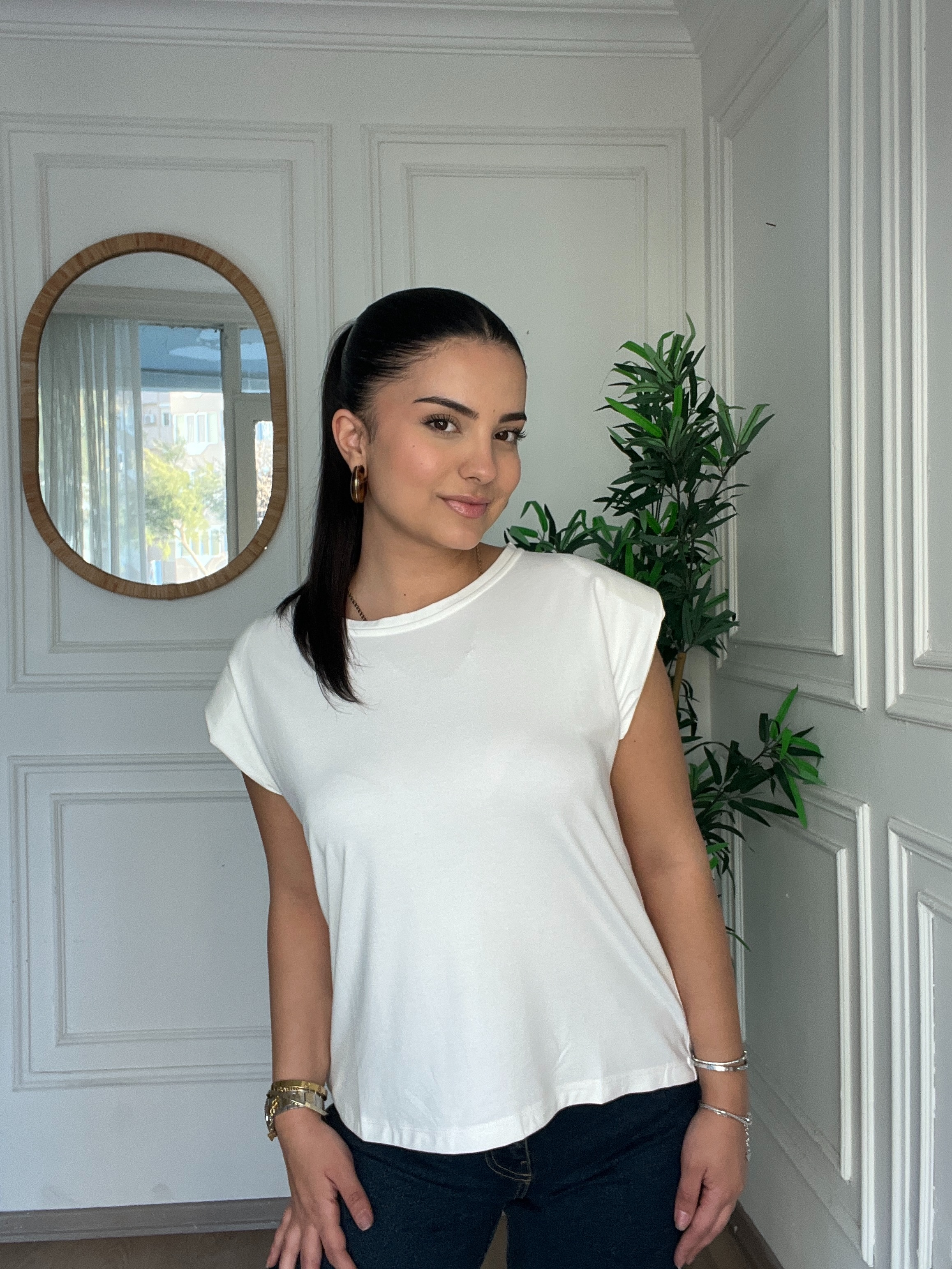 Bisiklet Yaka Vatkalı Modal Tshirt Ekru