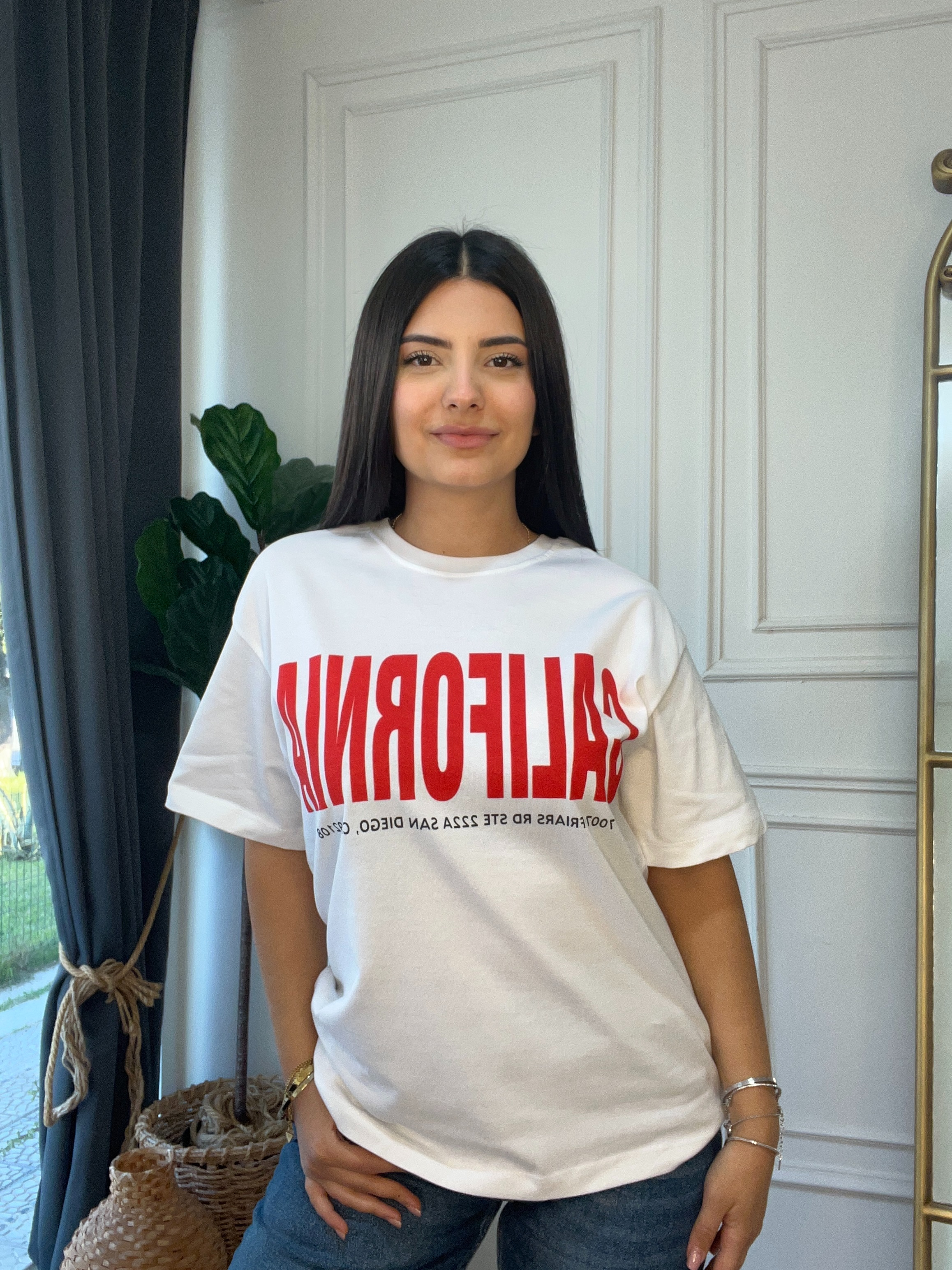 Calıfornıa YazılıTshirt Beyaz 